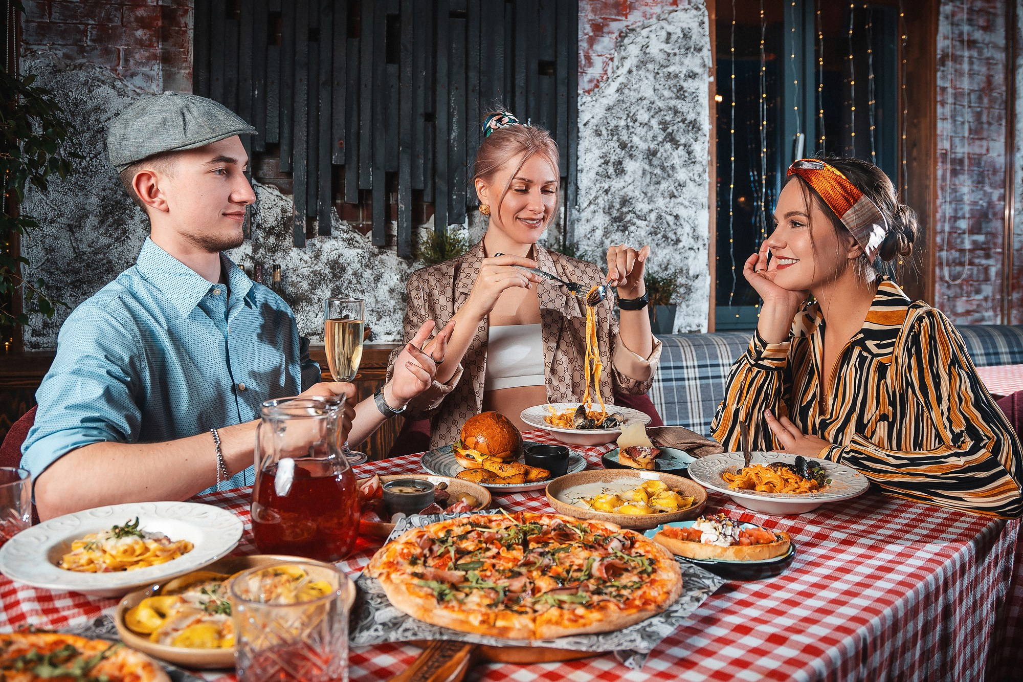 «ИТАЛЬЯНЦЫ» семейный ресторан. Фотограф Москва