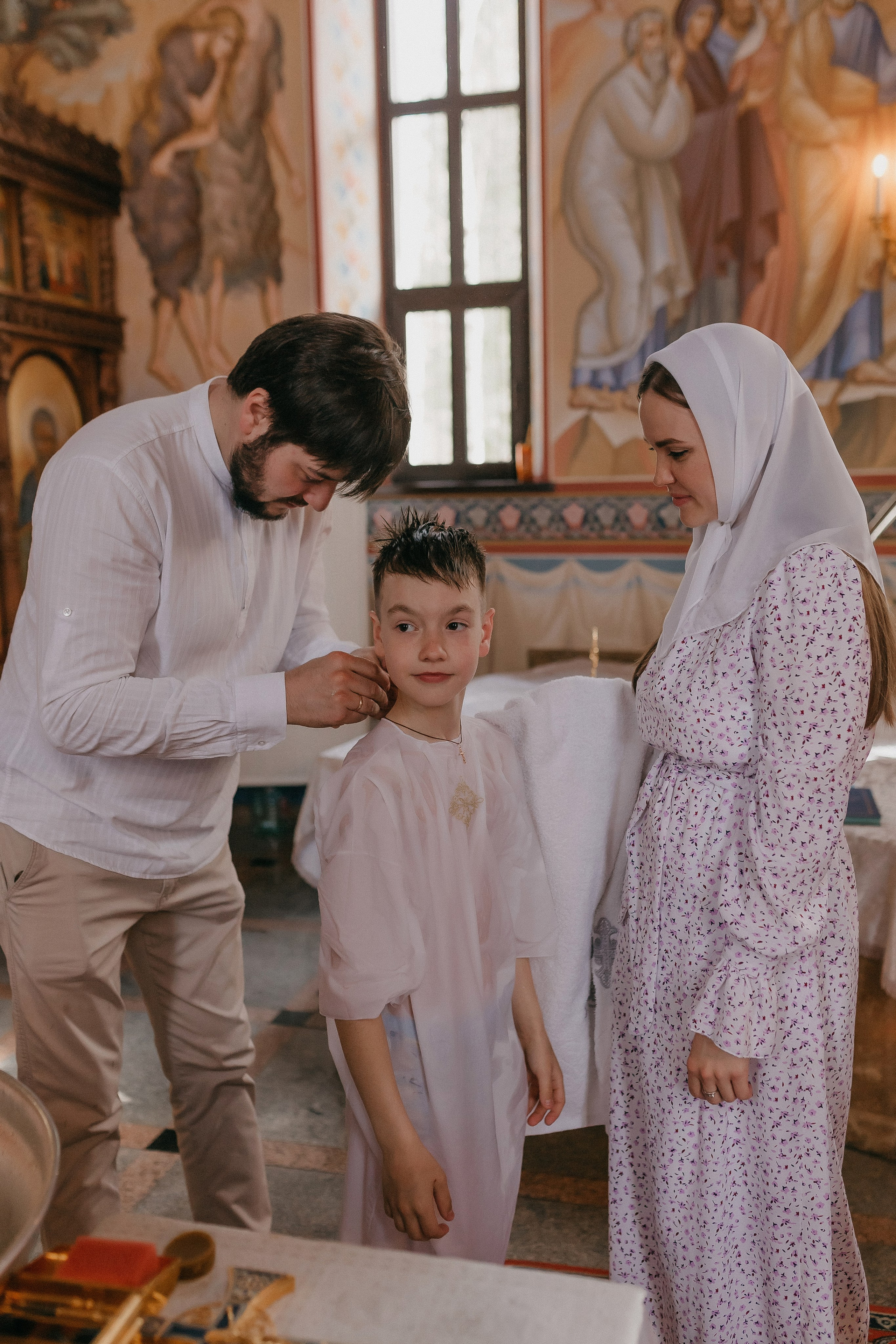 Крещение Артёма и Валерии. Храм Георгия Победоносца. Семейный фотограф в Сургуте