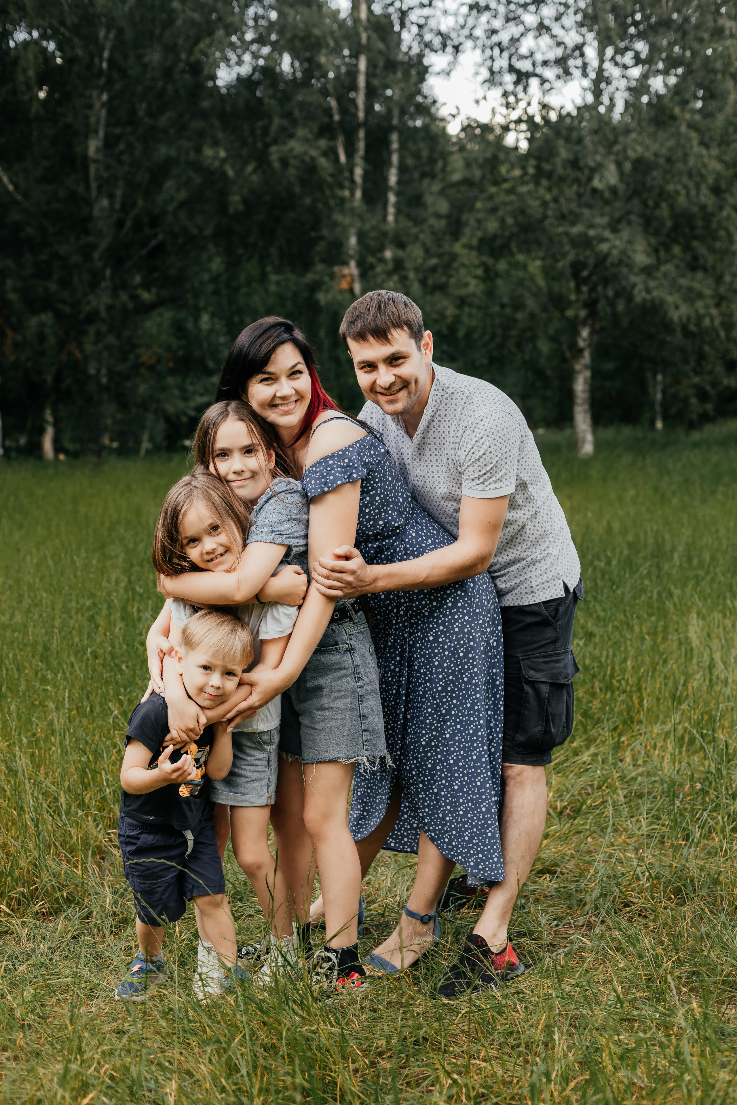 Анна с семьей. Семейный и домашний фотограф в Москве и МО Королева Валерия