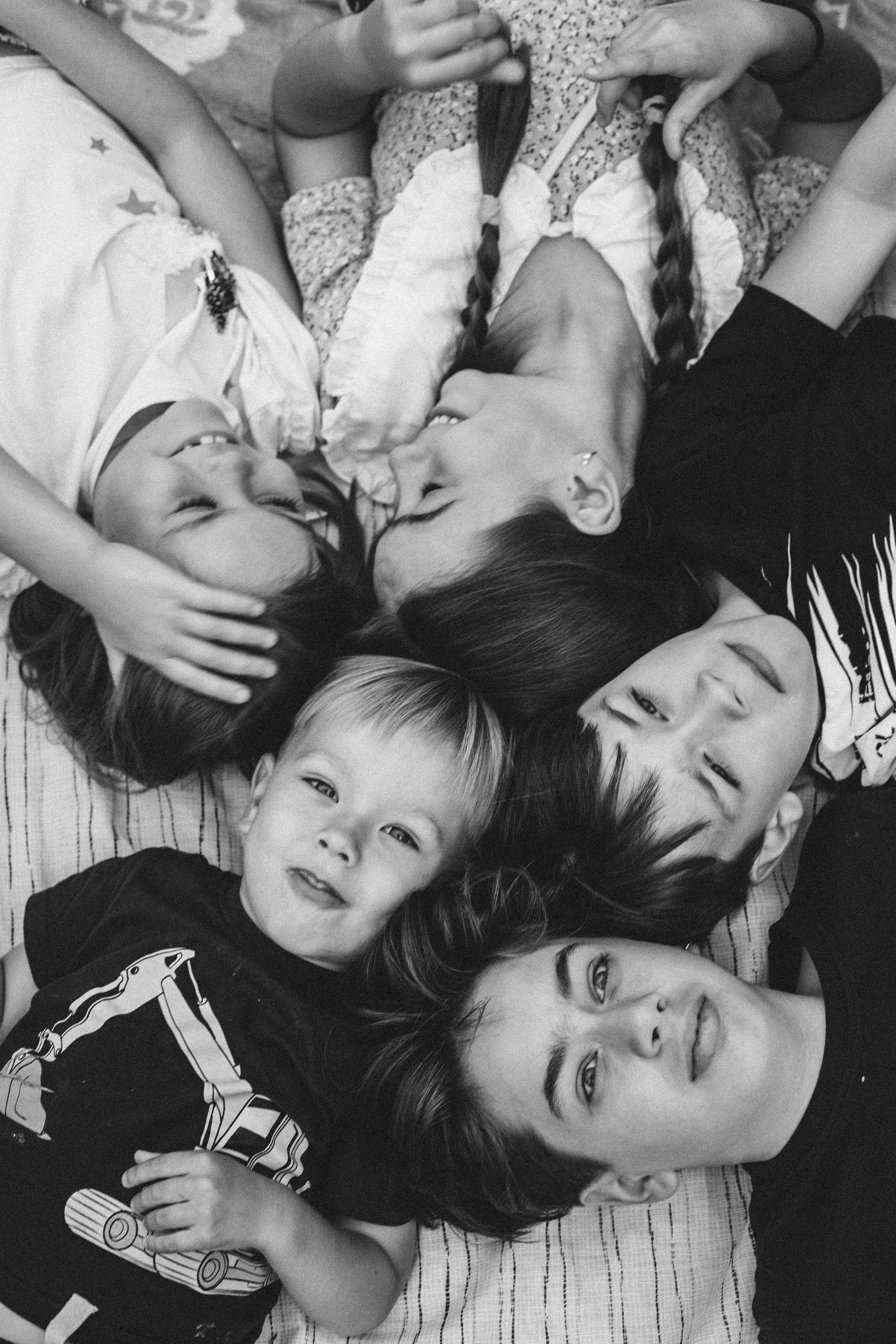 Анна с семьей. Семейный и домашний фотограф в Москве и МО Королева Валерия