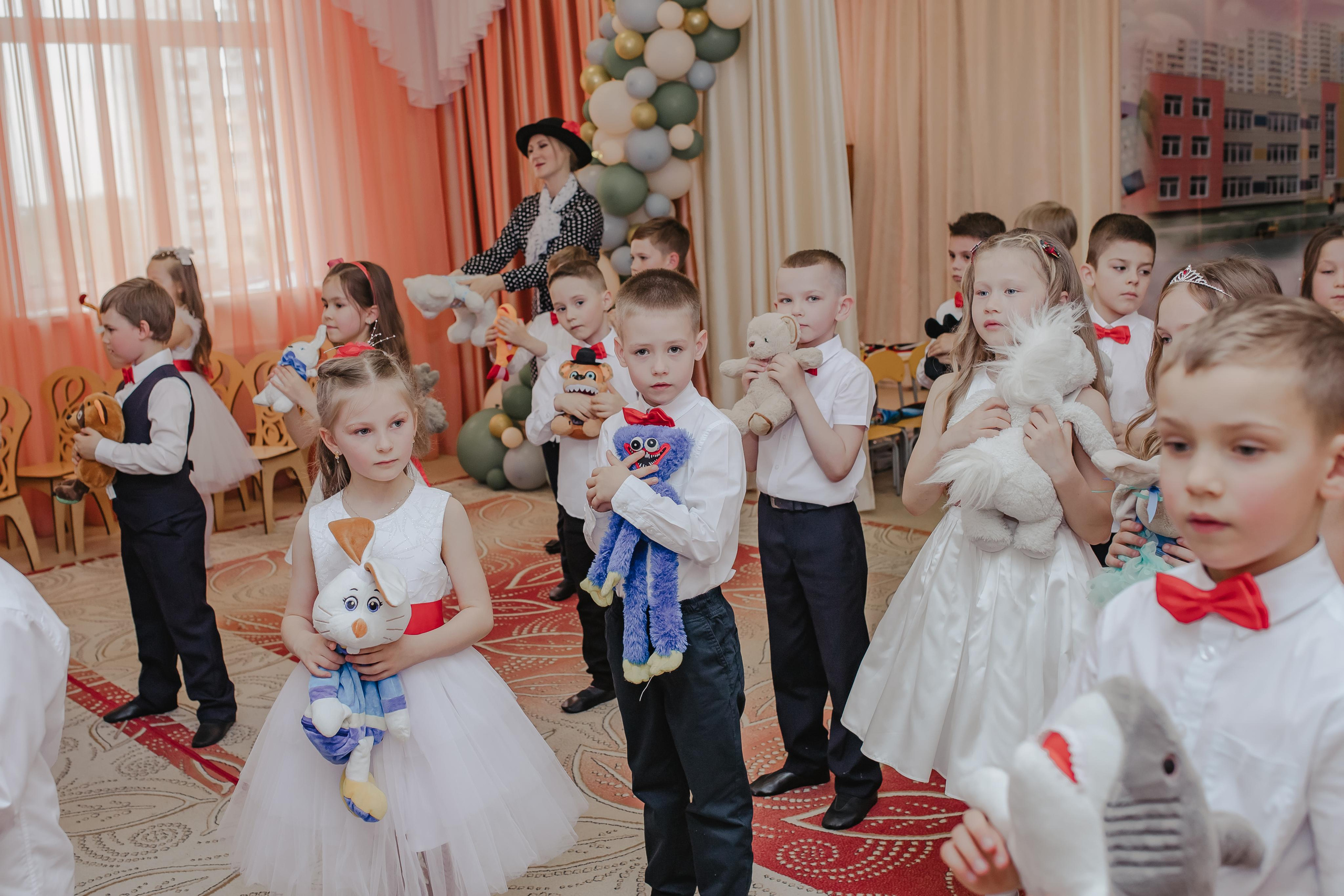 Выпускной сад 75. Семейный и домашний фотограф в Москве и МО Королева Валерия