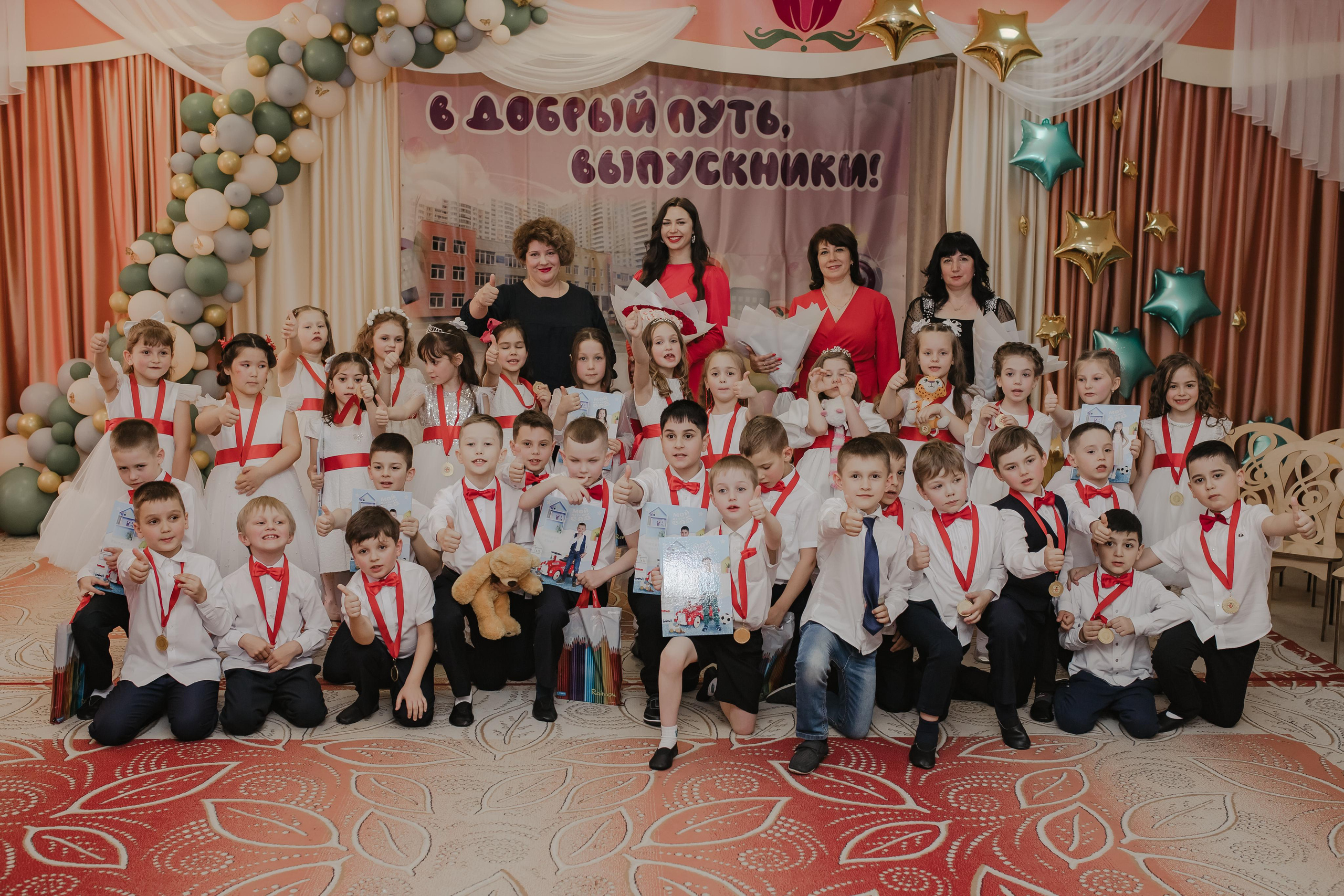 Выпускной сад 75. Семейный и домашний фотограф в Москве и МО Королева Валерия