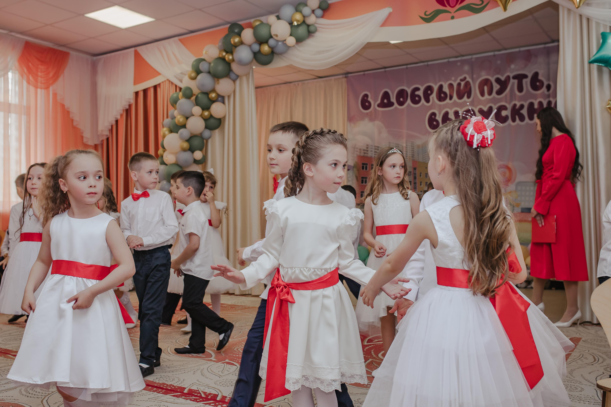 Выпускной сад 75. Семейный и домашний фотограф в Москве и МО Королева Валерия