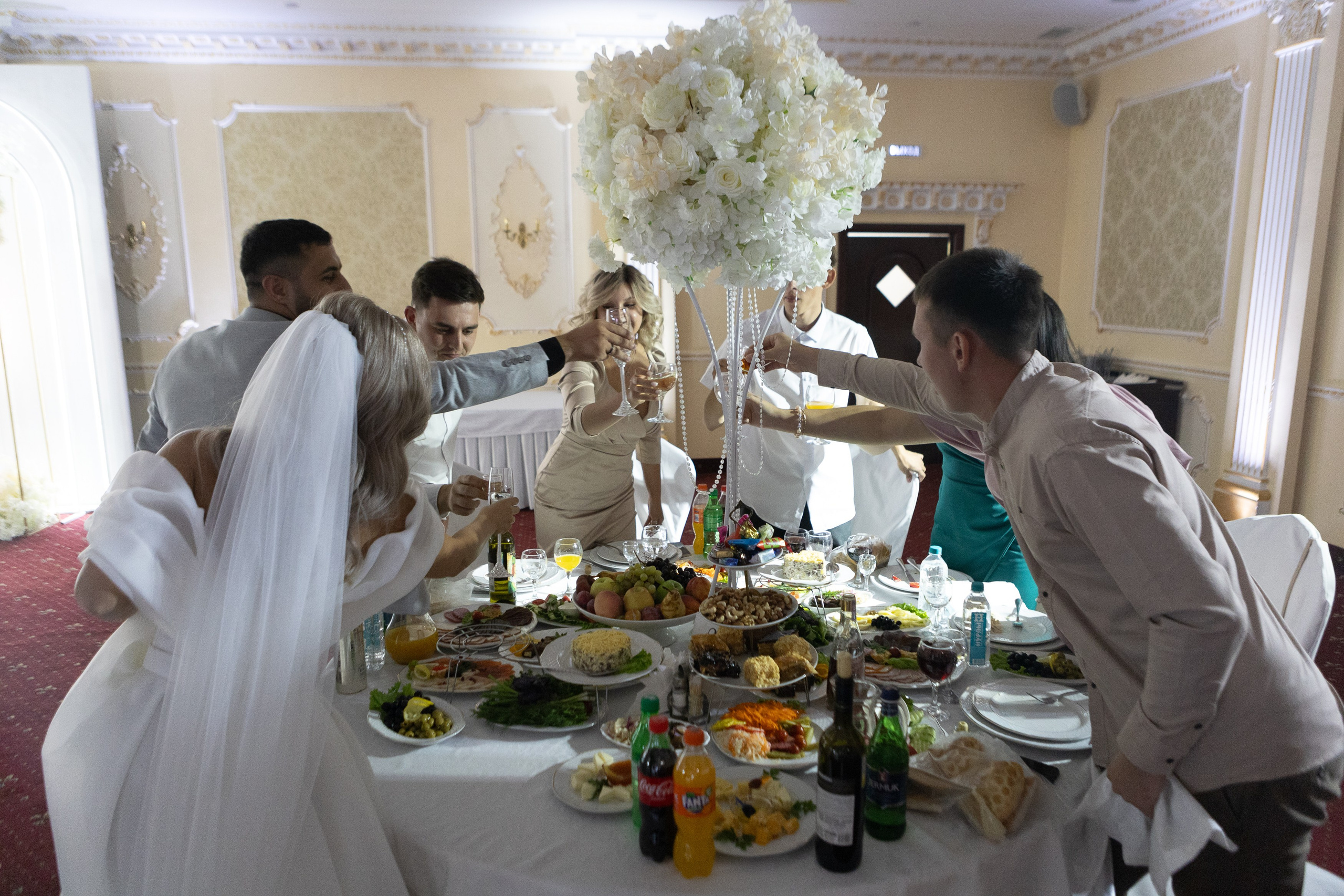 Свадебный фотограф Уфа — Руслан ГабдлисламовЖивые эмоции, красивые кадры, воспоминания на всю жизнь.Работаю по всей Республике Башкортоста. Свадебный фотограф Уфа Руслан Габдлисламов