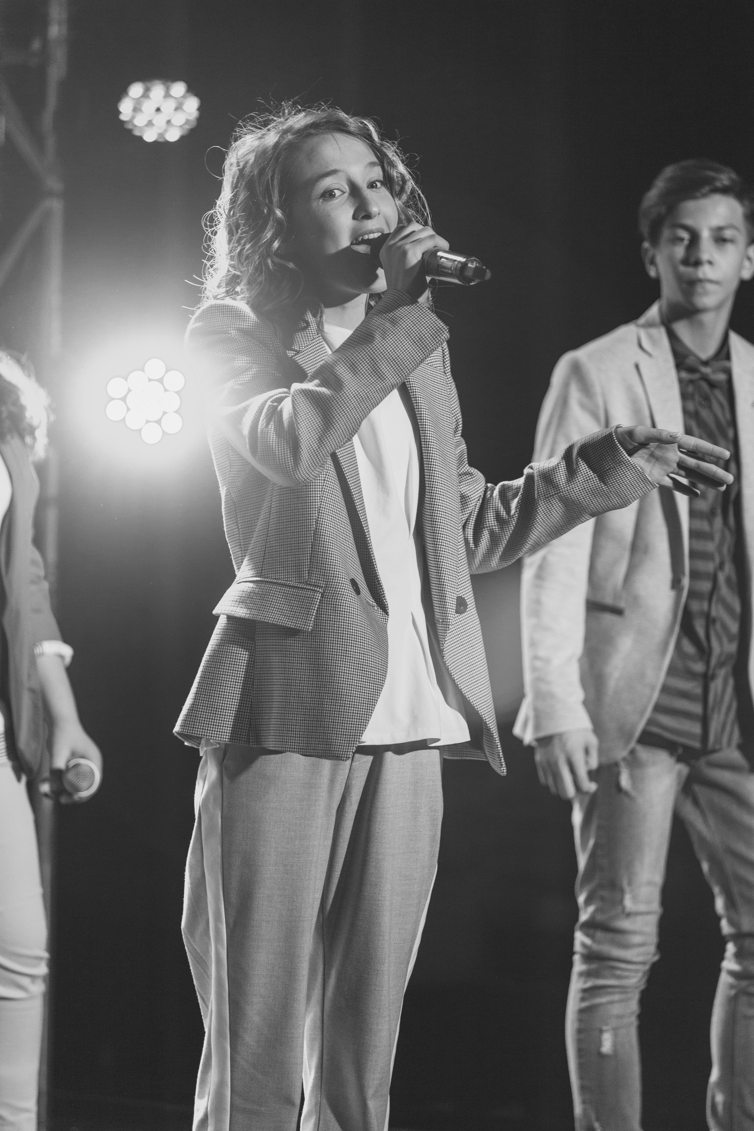 О2ТВ группа СТРАНА. Видеооператор/Фотограф Николай Завьялов