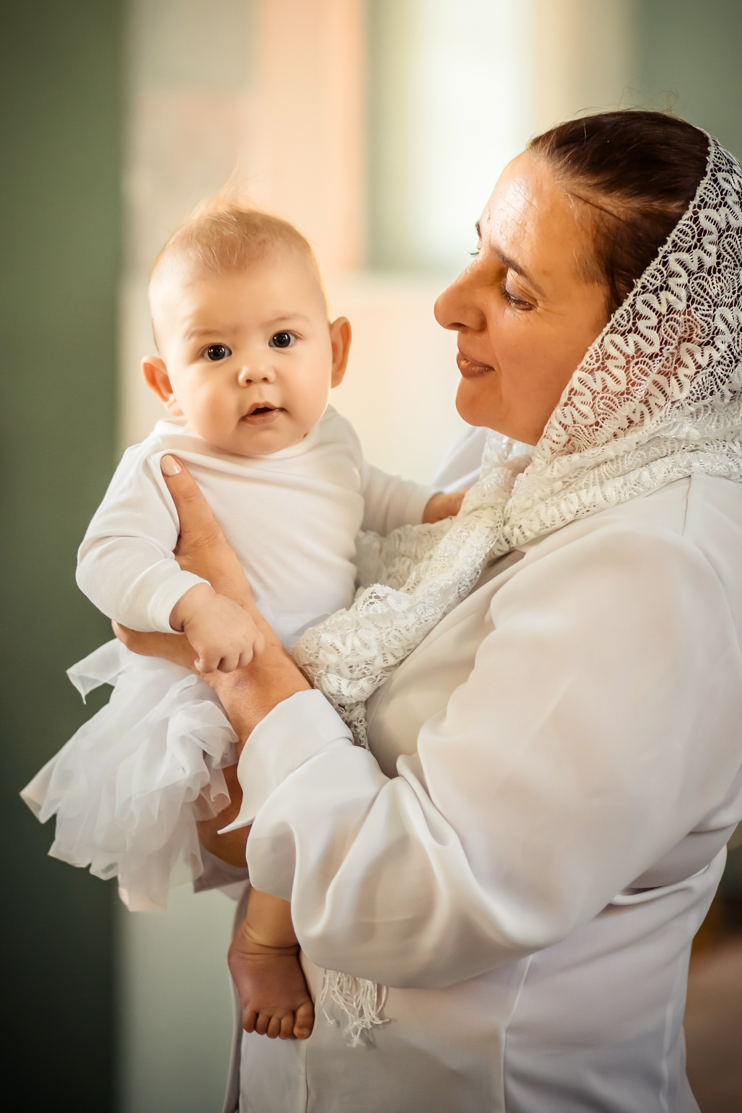 Крещение Милании и Эмилии