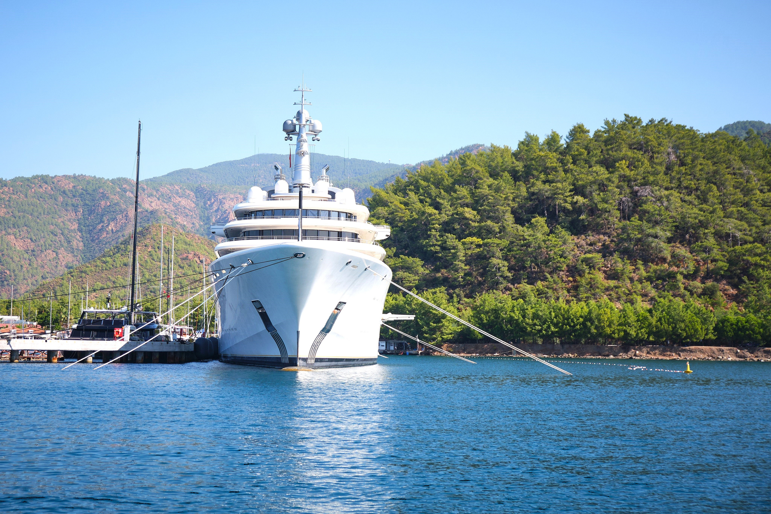 Яхты. Предметный фотограф в Краснодаре