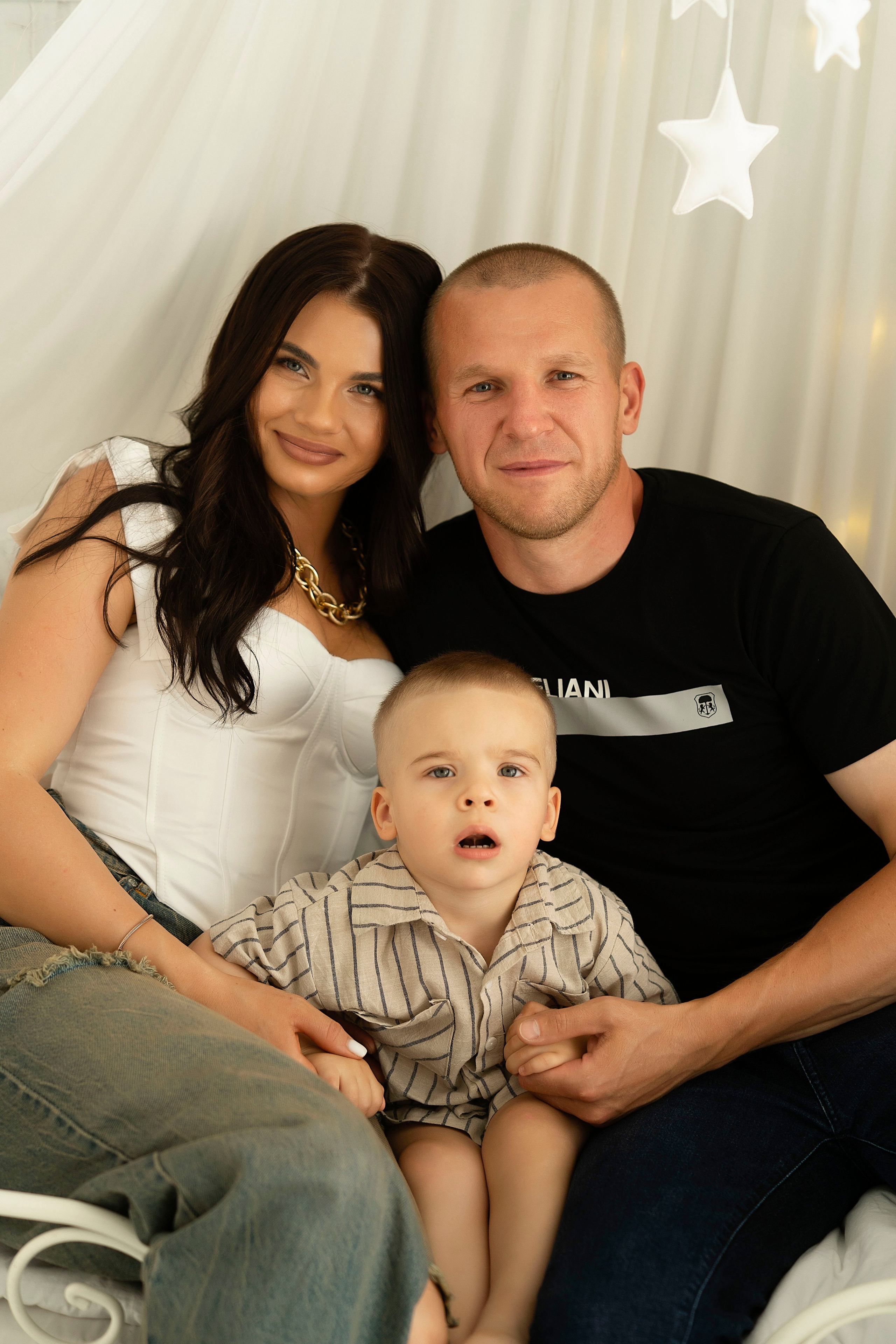 Ян. Главная