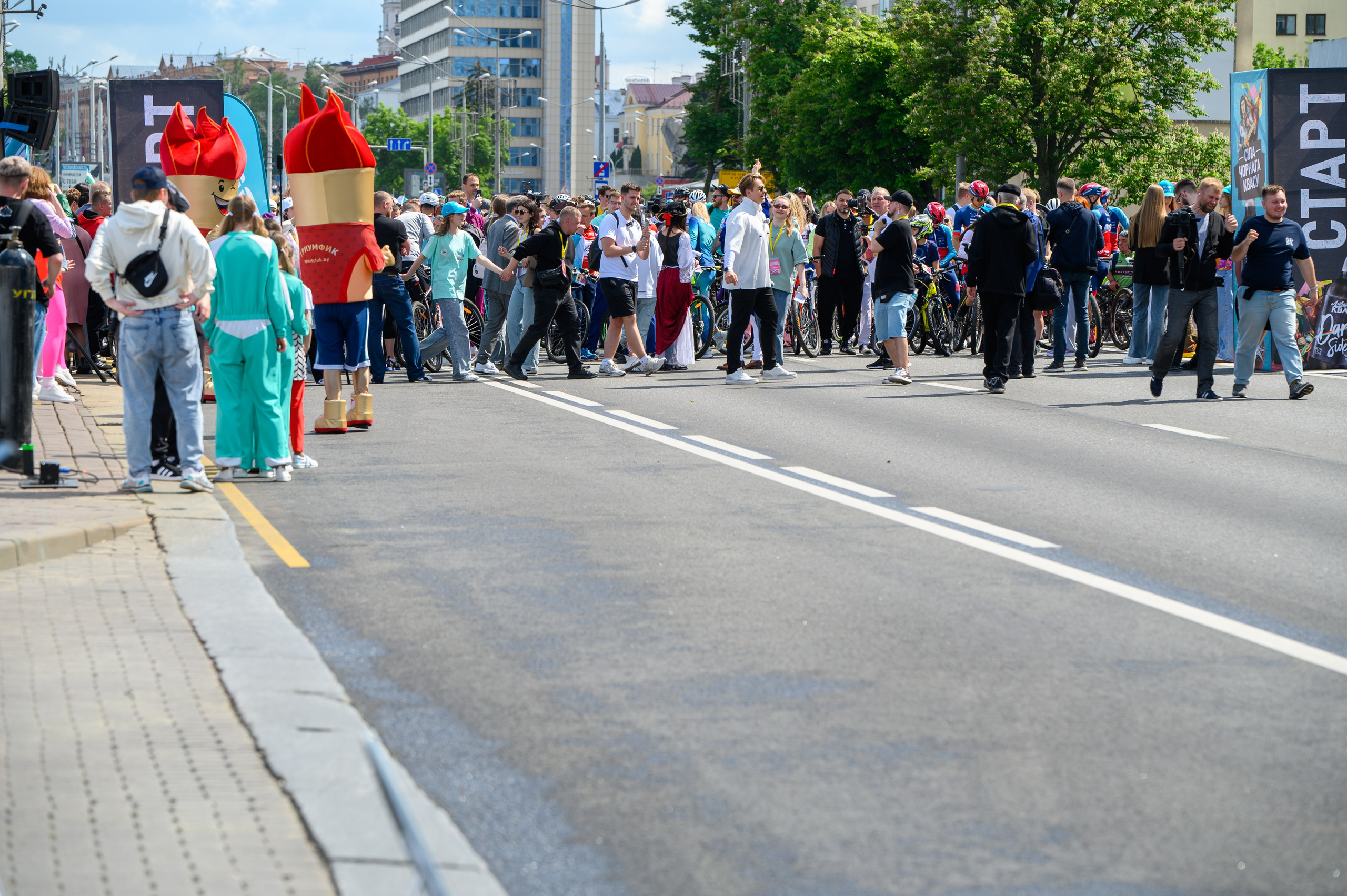 Репортажная съемка с открытия магазина. Фотоуслуги, услуги фотографа, фотографирование важных событий