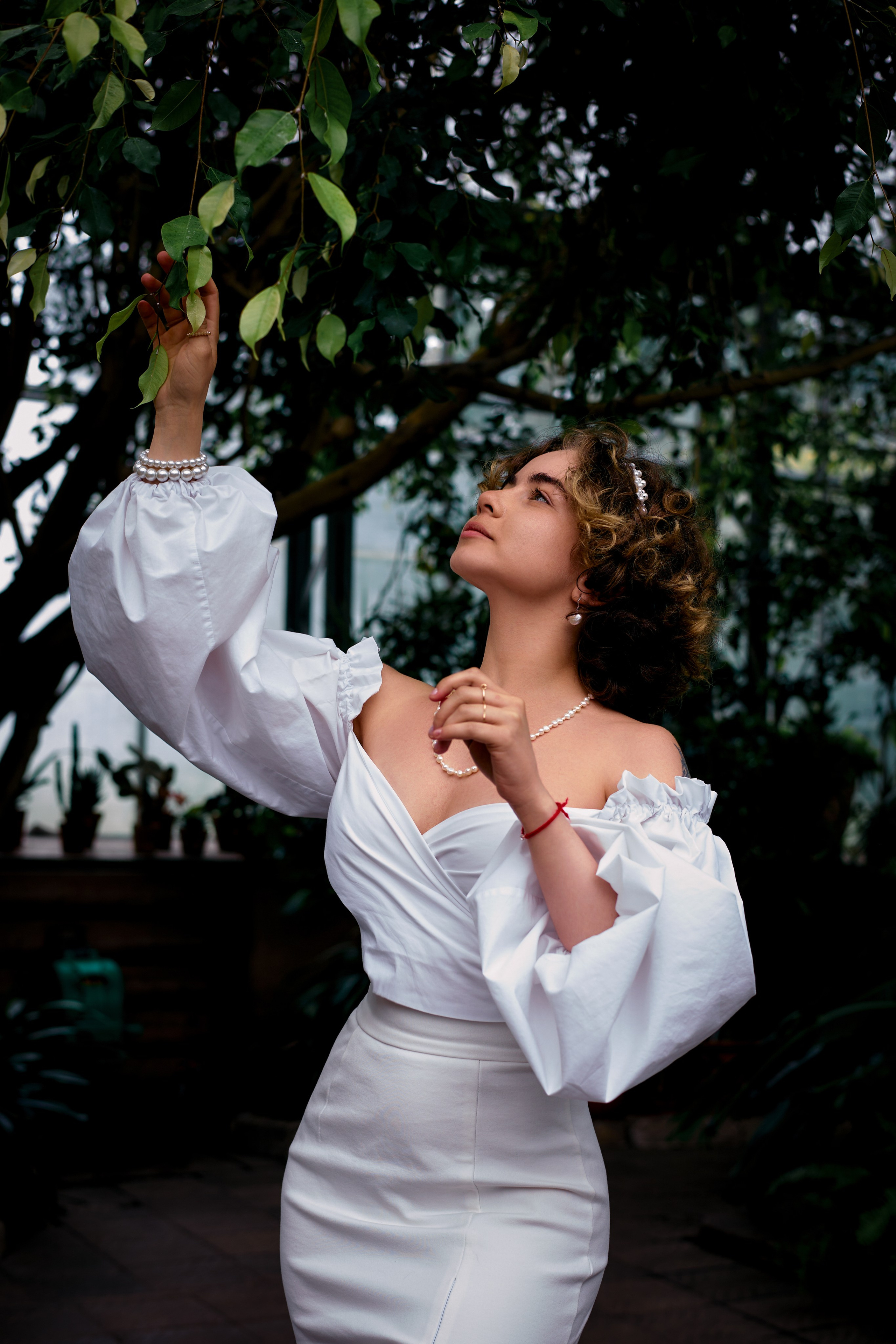 Фотосессия в саду. Портретный фотограф в Санкт-Петербурге Анастасия Епифанова