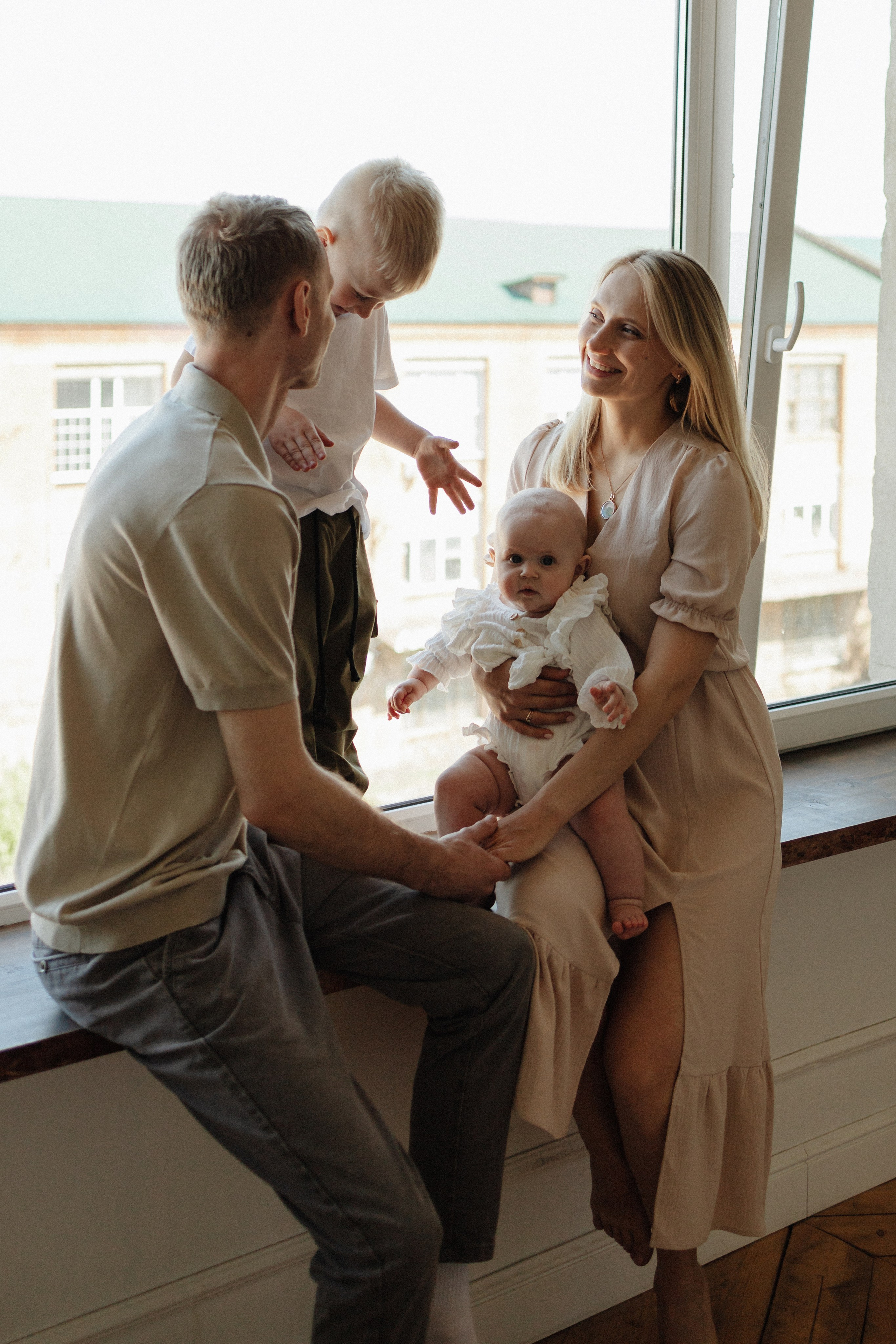 СЕМЬЯ студийная. СЕМЕЙНЫЙ фотограф Краснодар Анастасия Михайлова