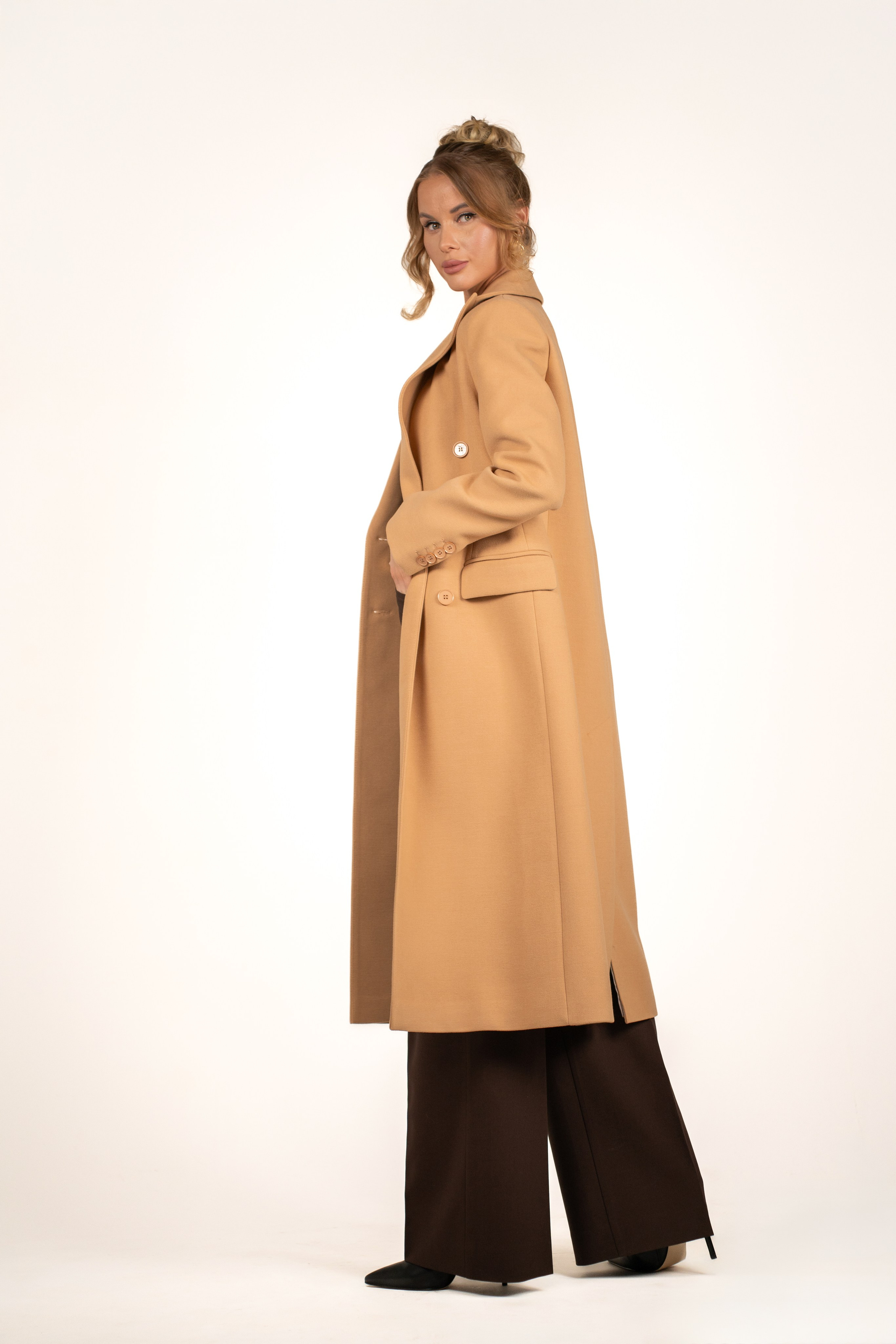 фотосъёмка для маркетплейсов предметная съёмка для маркетплейса фото товаров для Ozon / Wildberries / Яндекс Маркет студийная съёмка для карточек товара видеосъёмка для маркетплейсов контент для карточек товара продающие фото для Wildberries профессиональные фото для маркетплейсов видеообзор товара для Ozon / WB видеоинструкция для маркетплейса лукбук для видеосъёмка продакшн студия полного цикла производство видео под ключ создание рекламного ролика видеосъёмка для бизнеса креативная видеосъёмка съемка видеообзоров имиджевое видео для бренда промо ролик под маркетплейс видеоролик под Wildberries / Ozonмаркетплейсов инфографика для маркетплейса  