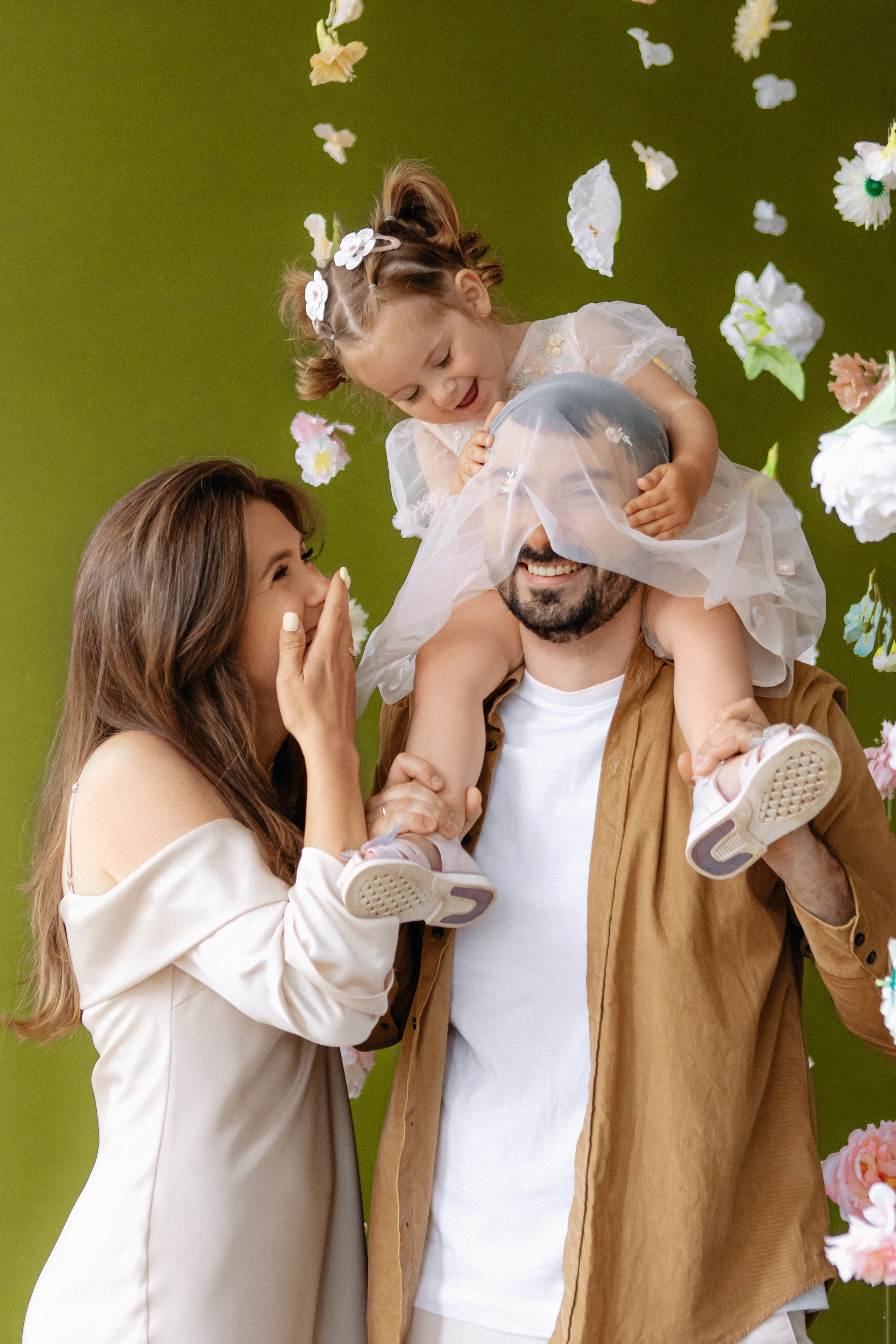 Адель Цветочная фотосессия. Фотограф в Москве Ольга Сатони