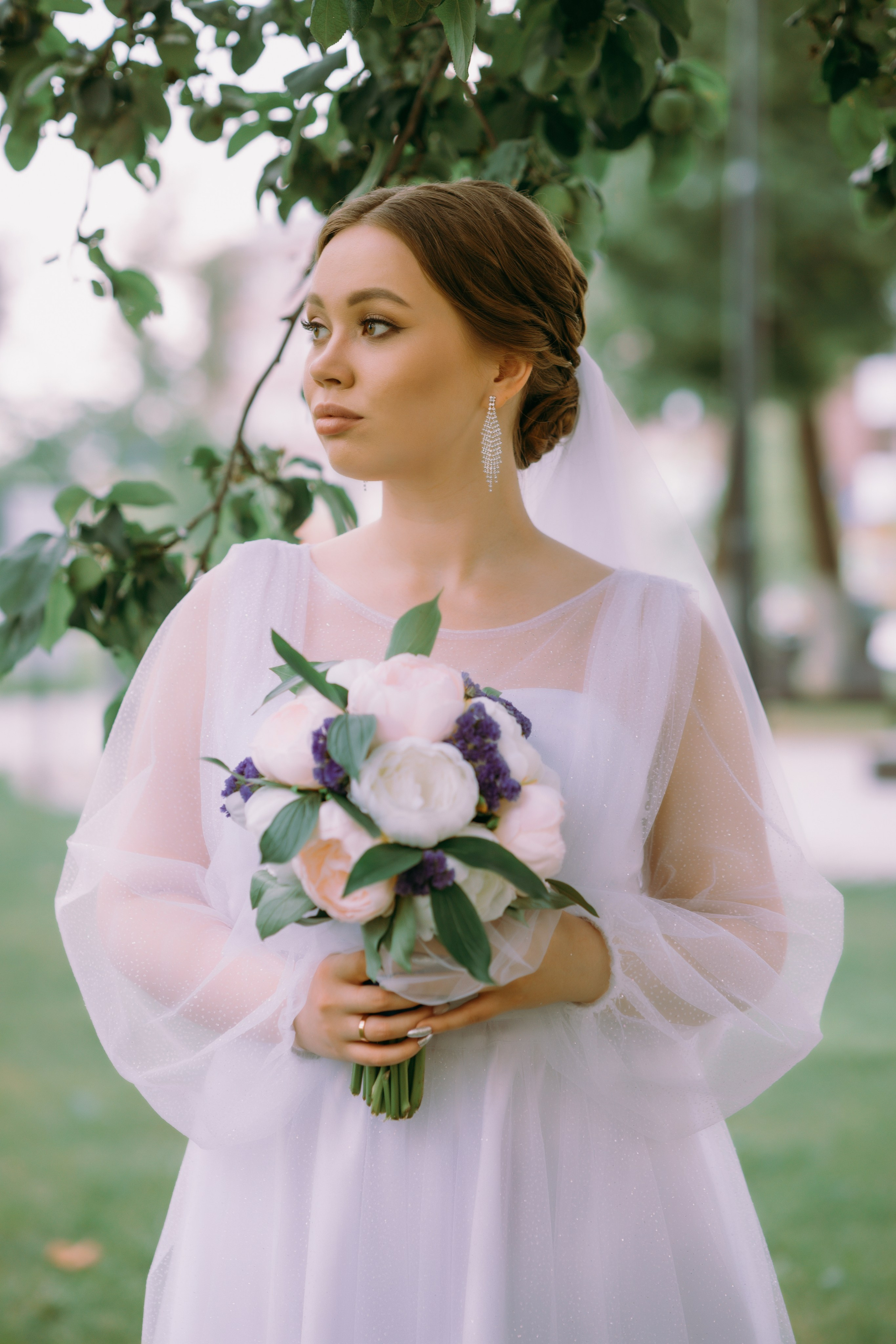 Свадебная фотосессия в Серпухове Никиты и Софьи. Выпускные альбомы в Серпухове