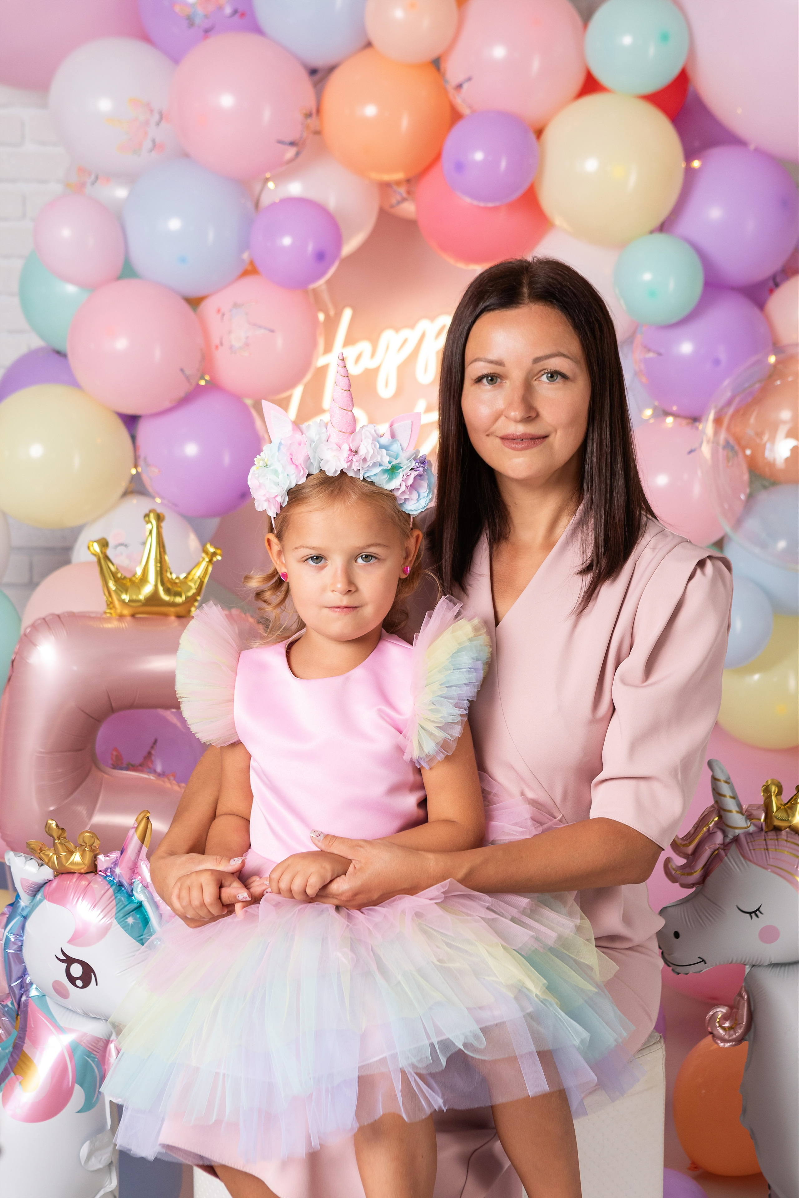 Фотозона 19 Единорожек. ФОТОГРАФ НА ГОДИК, БЕРЕМЕННОСТИ, НОВОРОЖДЕННЫХ, КРЕЩЕНИЯ МОСКВА