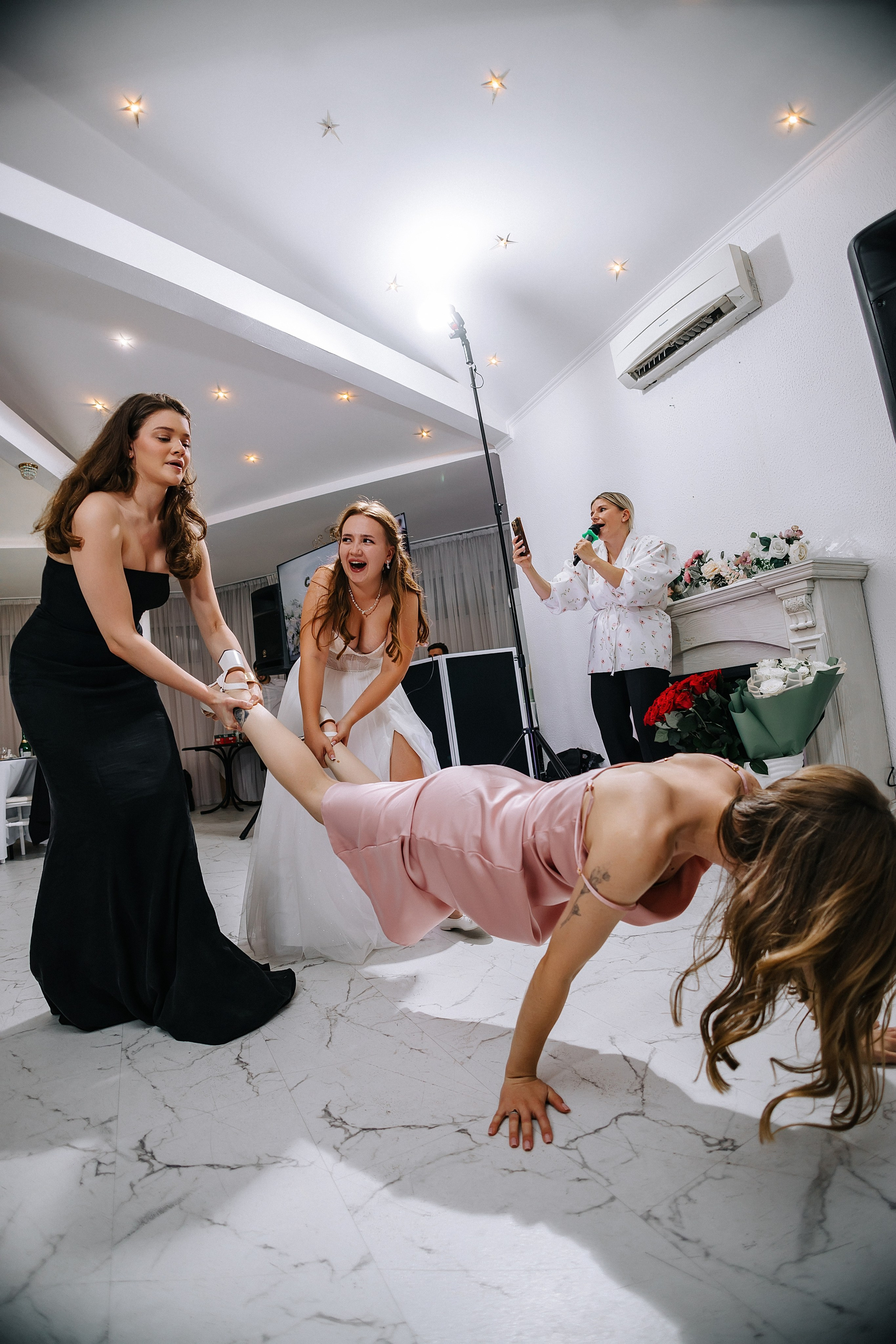 Даниил & Алина. Александр Антонов. Профессиональный свадебный, репортажный фотограф в Москве, Подольске. Фото+Видео на любой праздник