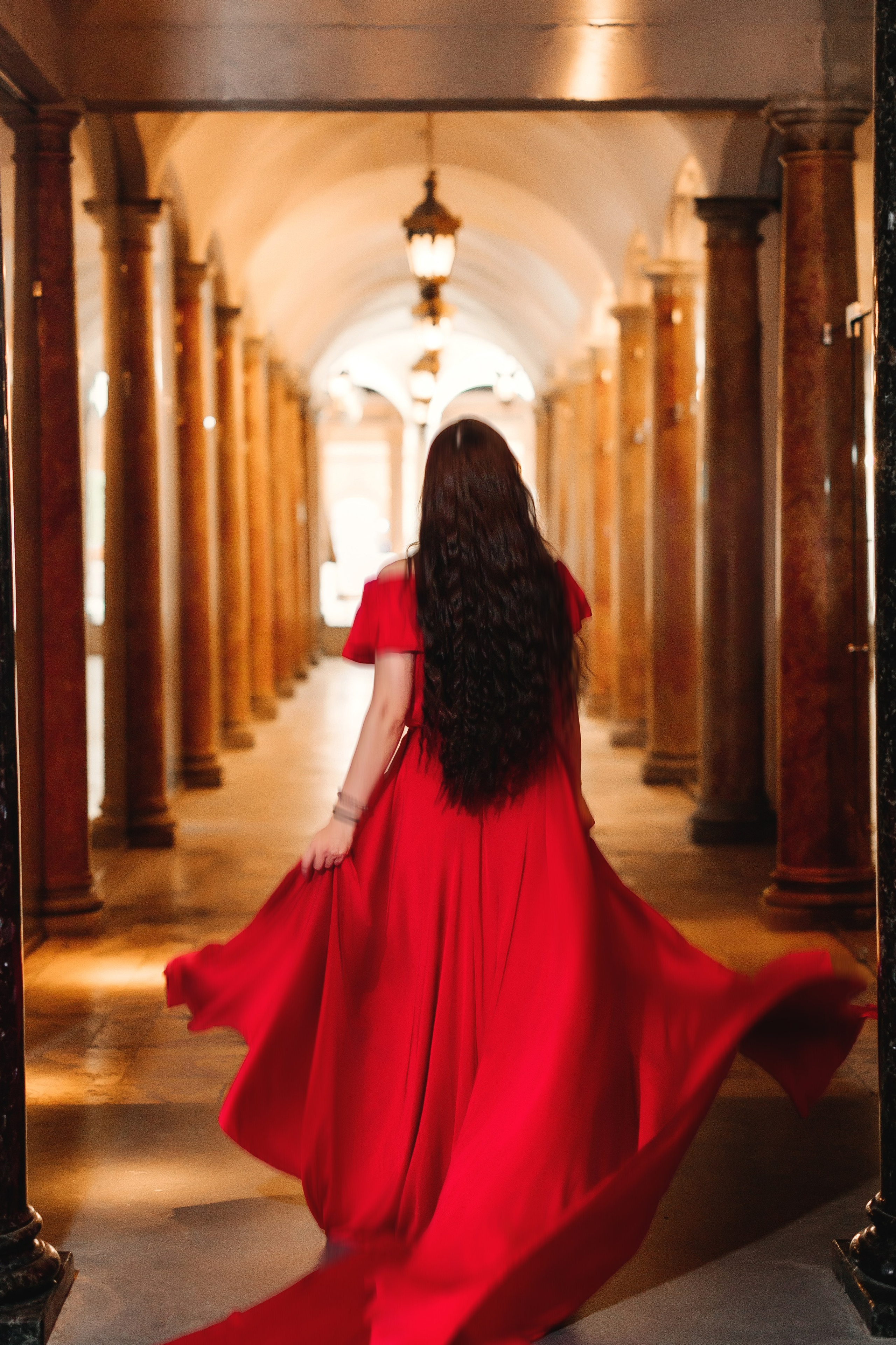 Мария в Турандоте. Александр Антонов. Профессиональный свадебный, репортажный фотограф в Москве, Подольске. Фото+Видео на любой праздник