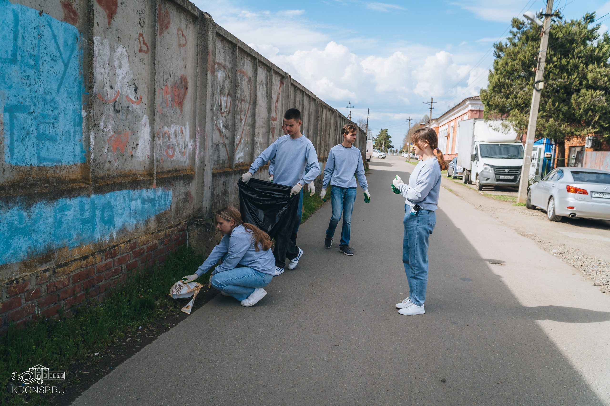 Экологическая акция «Час земли». Новотитаровский Дом культуры