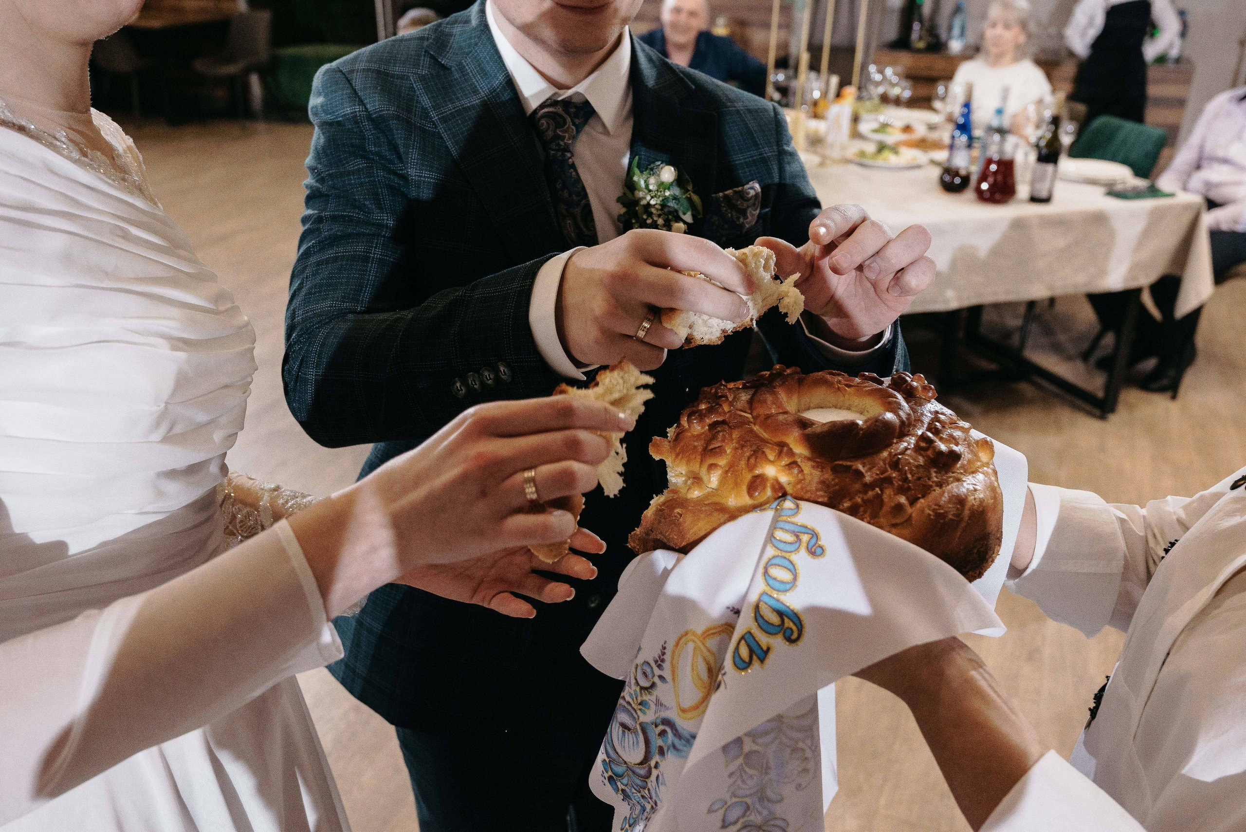 Артем и Галя. Тамара Власова