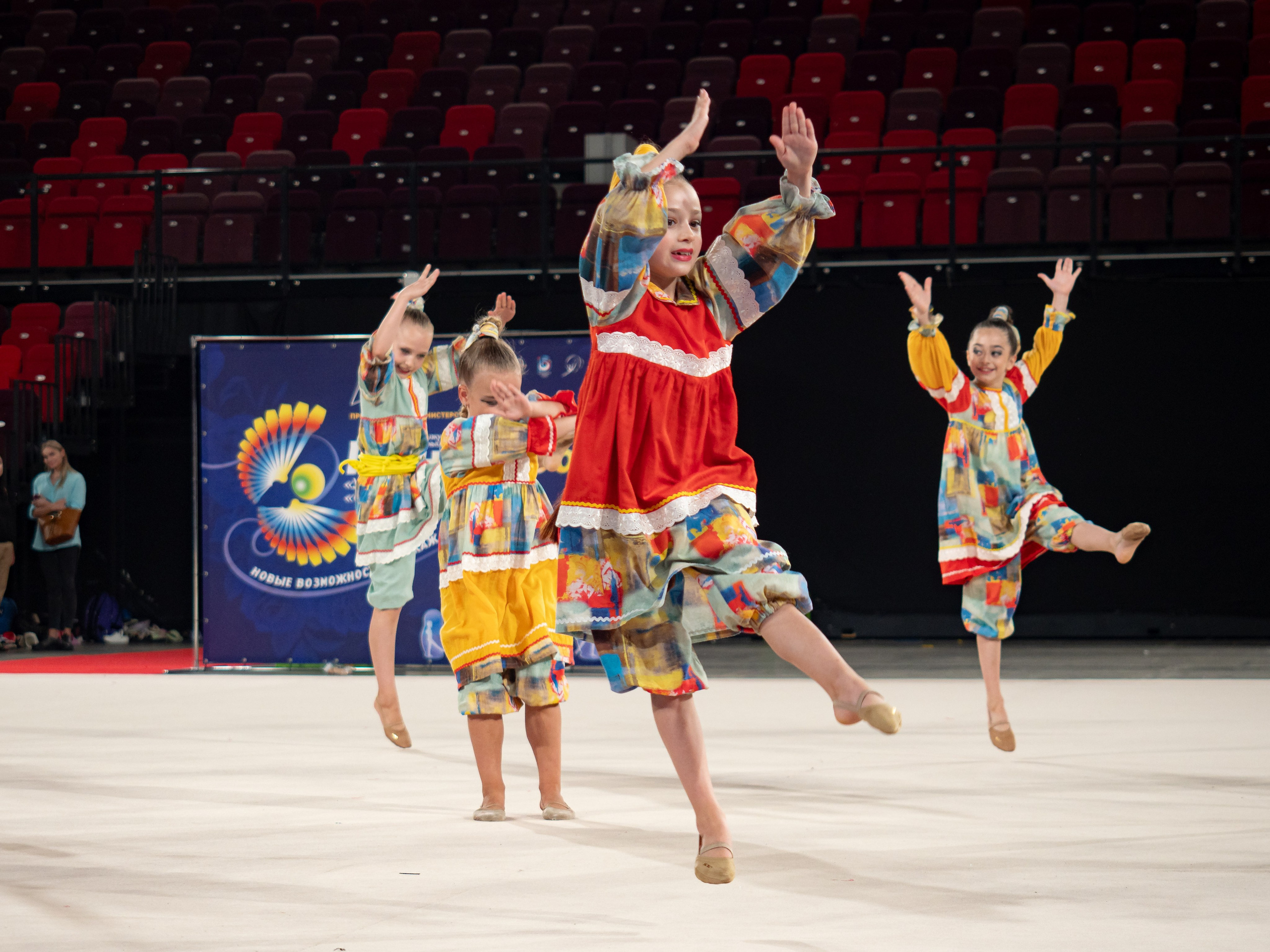 Гимнастрада во дворце гимнастики Винер. Алёна Орлова Портретный фотограф Москва