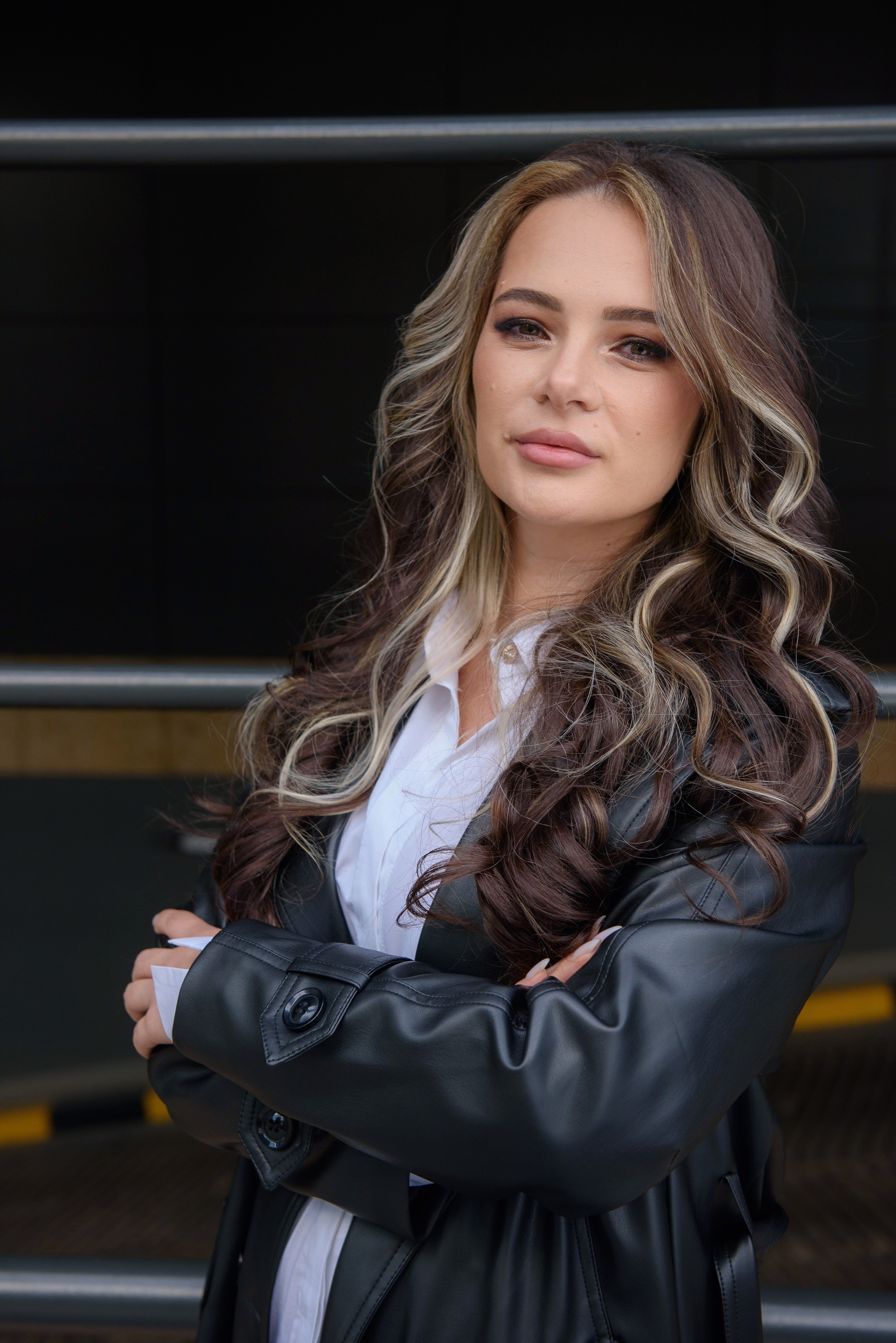 Луиза, фотопрогулка. Бренд-фотограф для экспертов и блогеров в Москве Влада Горбовская