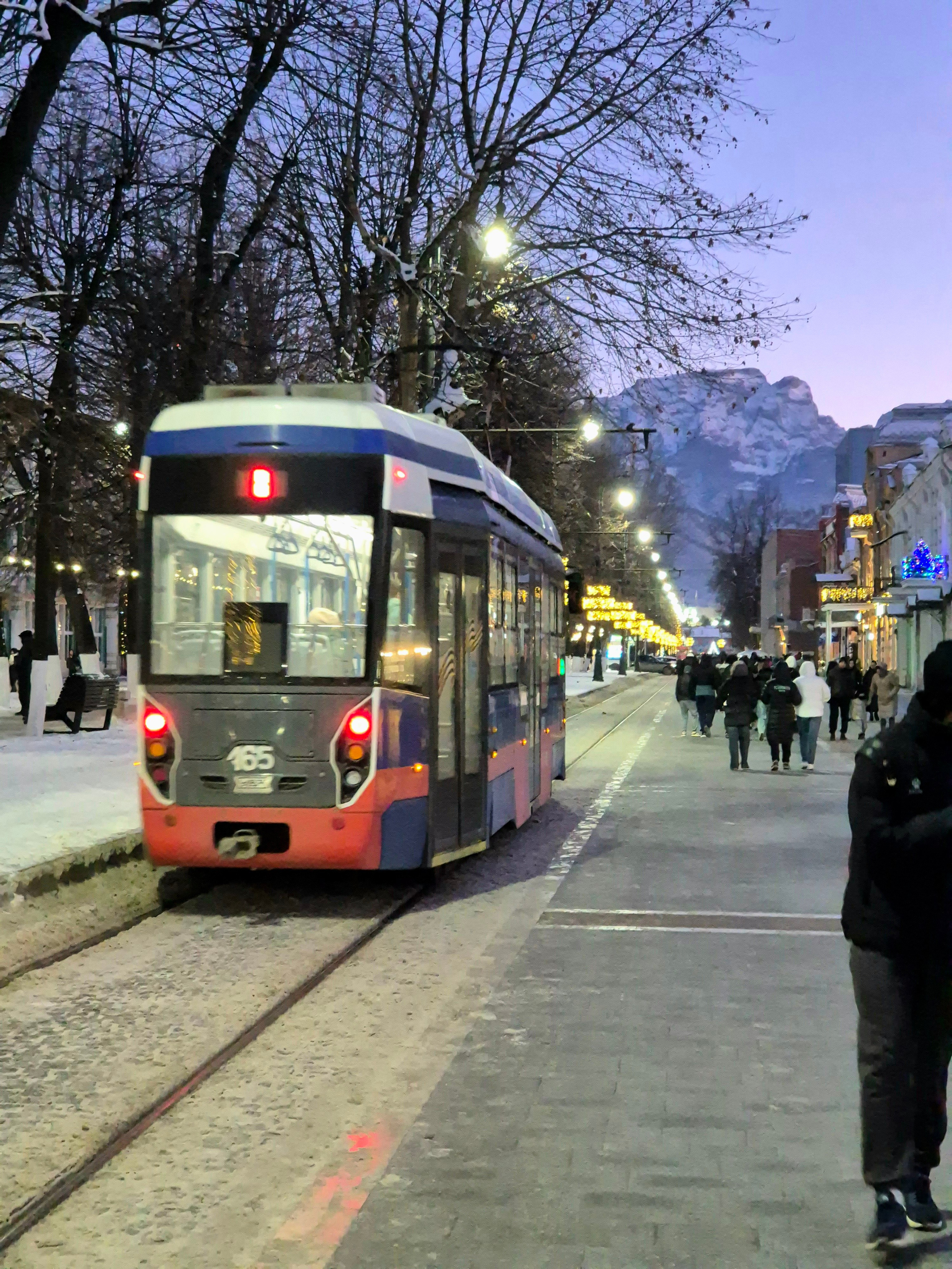 Центральная улица города - Проспект Мира