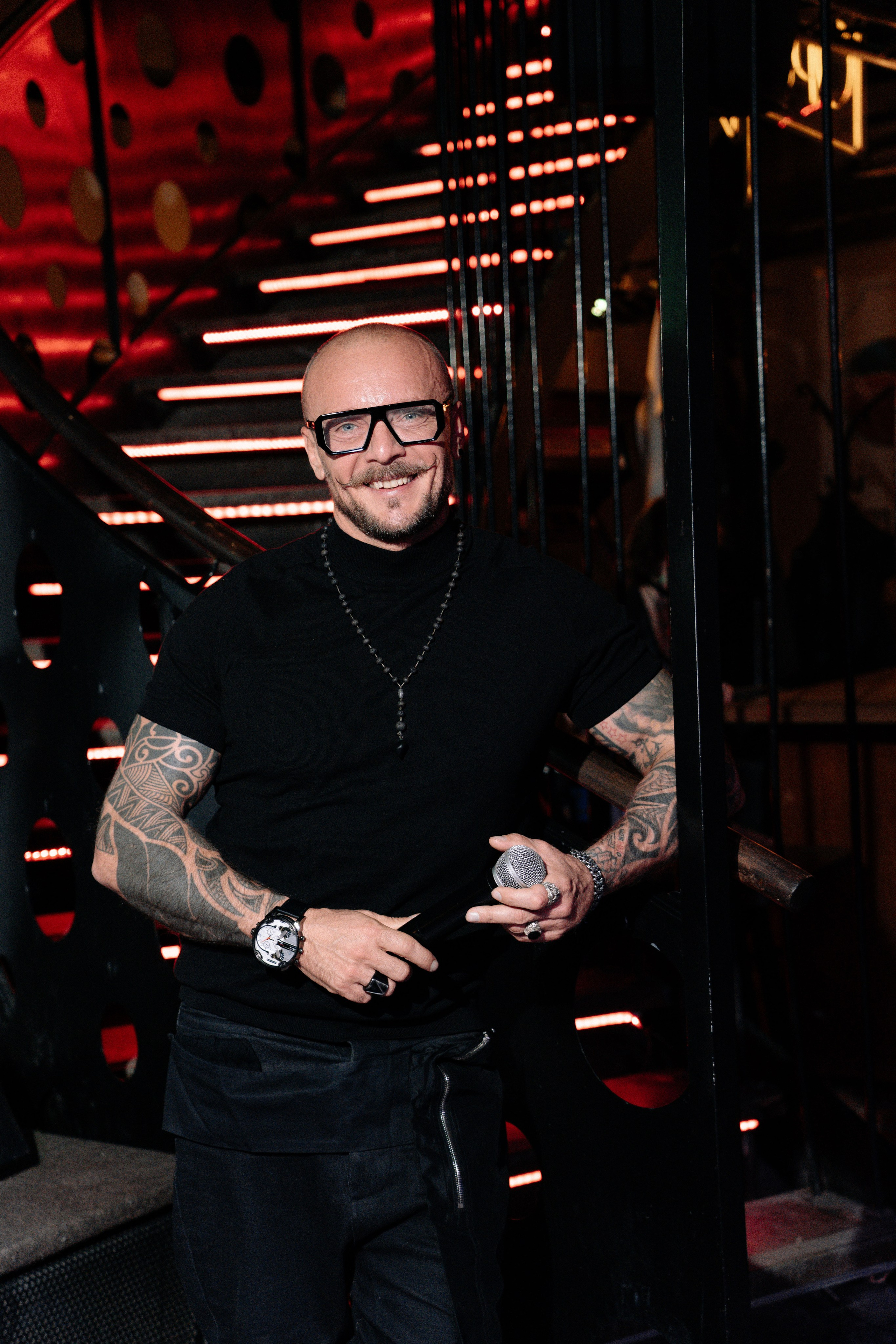 Вечеринка в клубе на Арбате