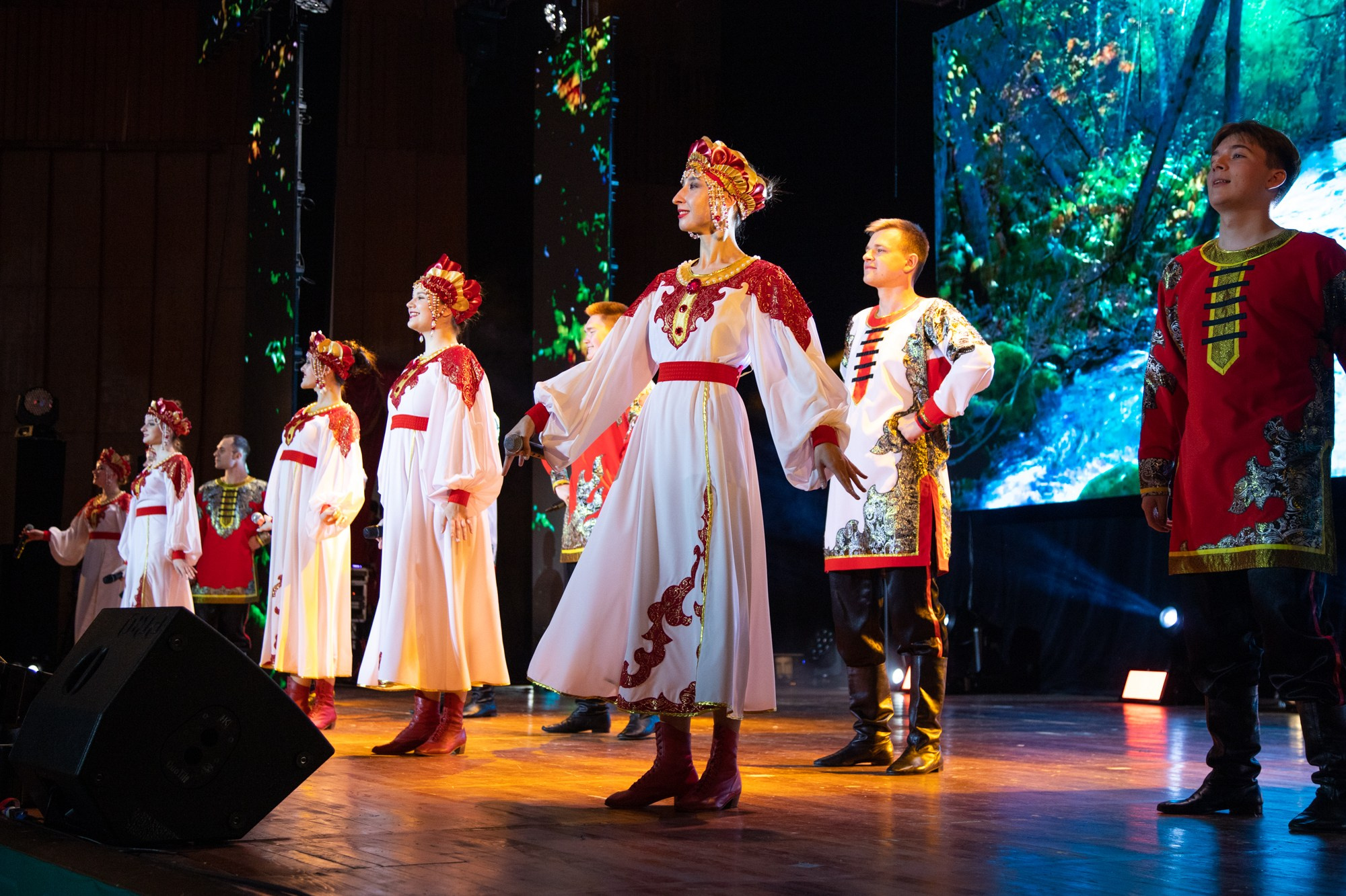 Гала-концерт «Студвесна на Кубани». Репортажный, промышленный и маркетплейс-фотограф Дмитрий Чернат