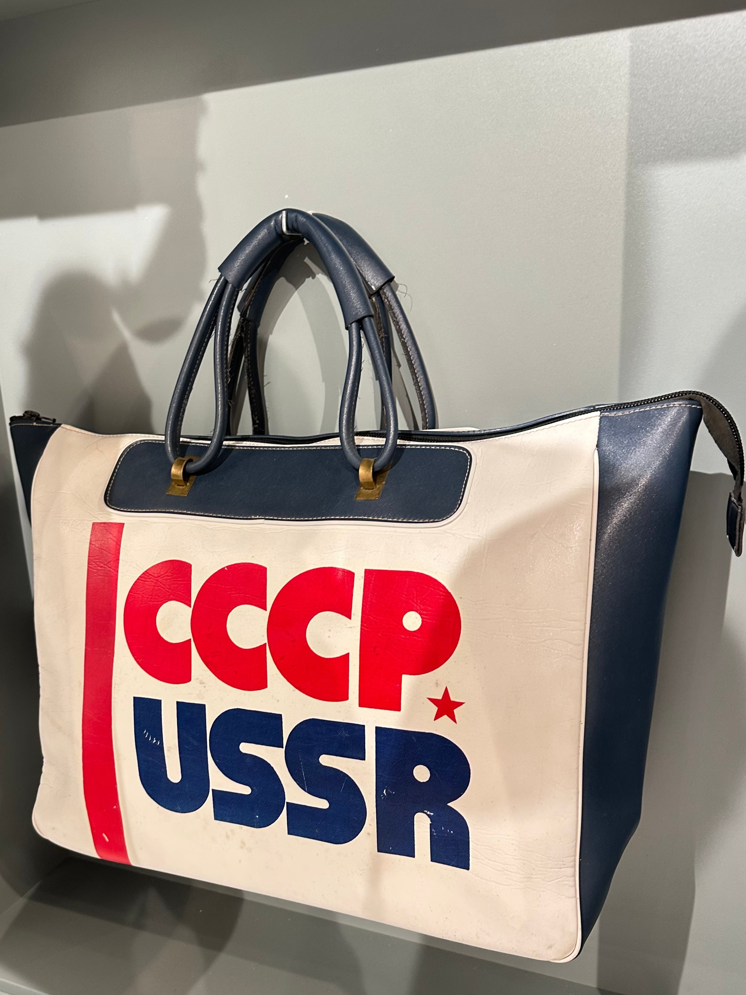 Российский дизайн 1915-2025. Фотосессии и репортаж — Фотограф в Москве — Рина Серёгина