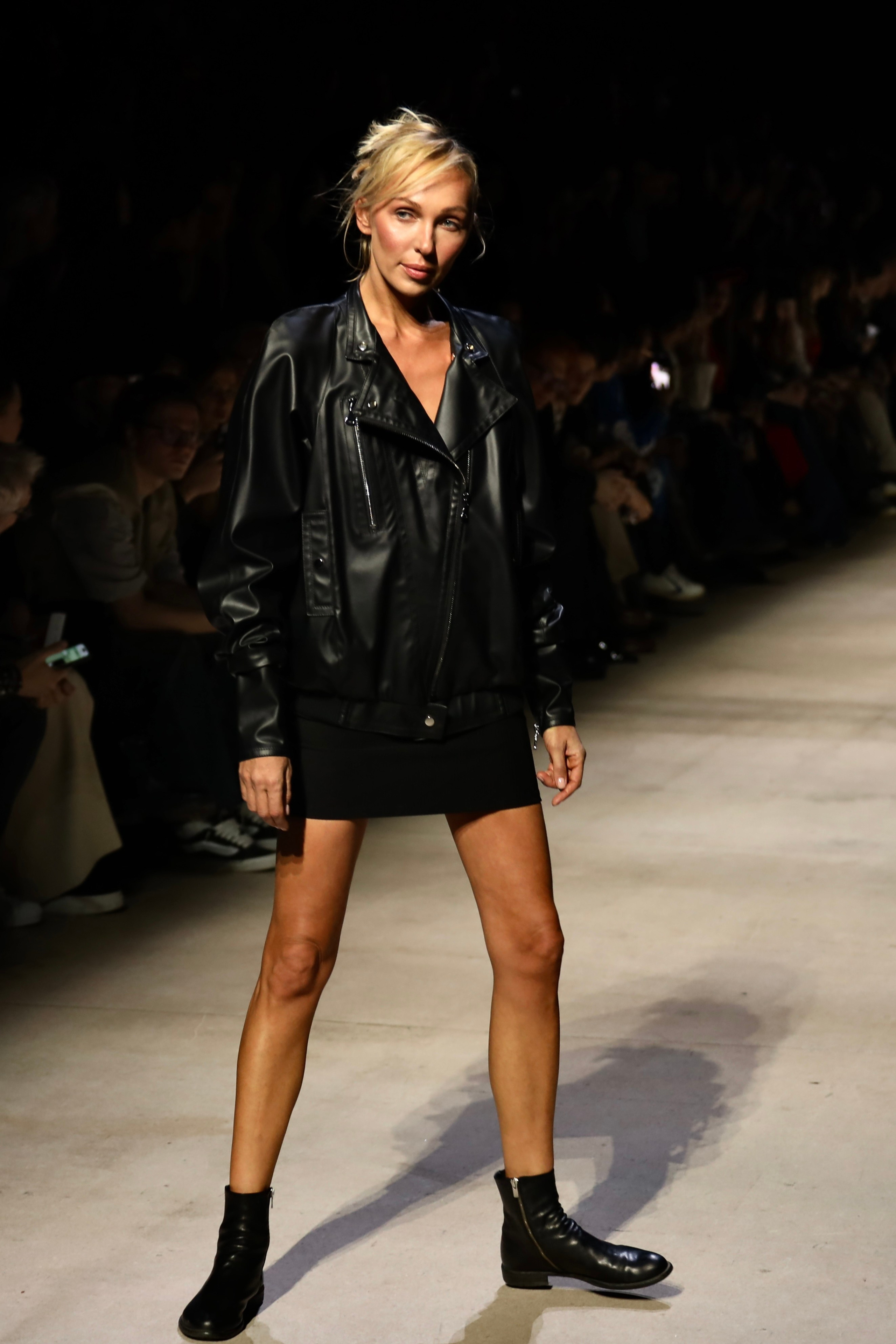 Показ Boyari (Москва): Московская неделя моды 15 марта 2025. Фотосессии и репортаж — Фотограф в Москве — Рина Серёгина