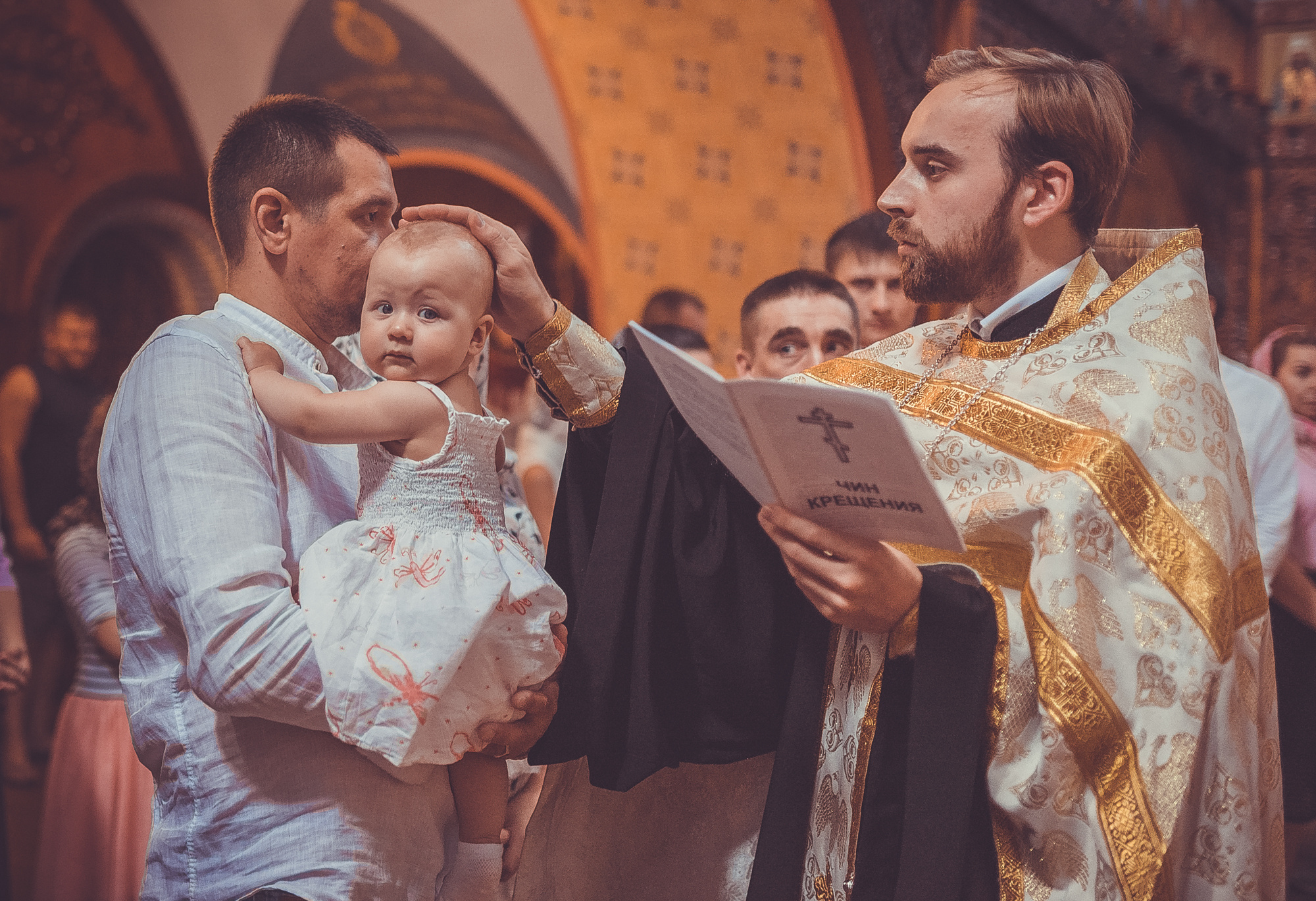Крещение. Семейный и детский фотограф и видеограф в Санкт-Петербурге Веденина Юл