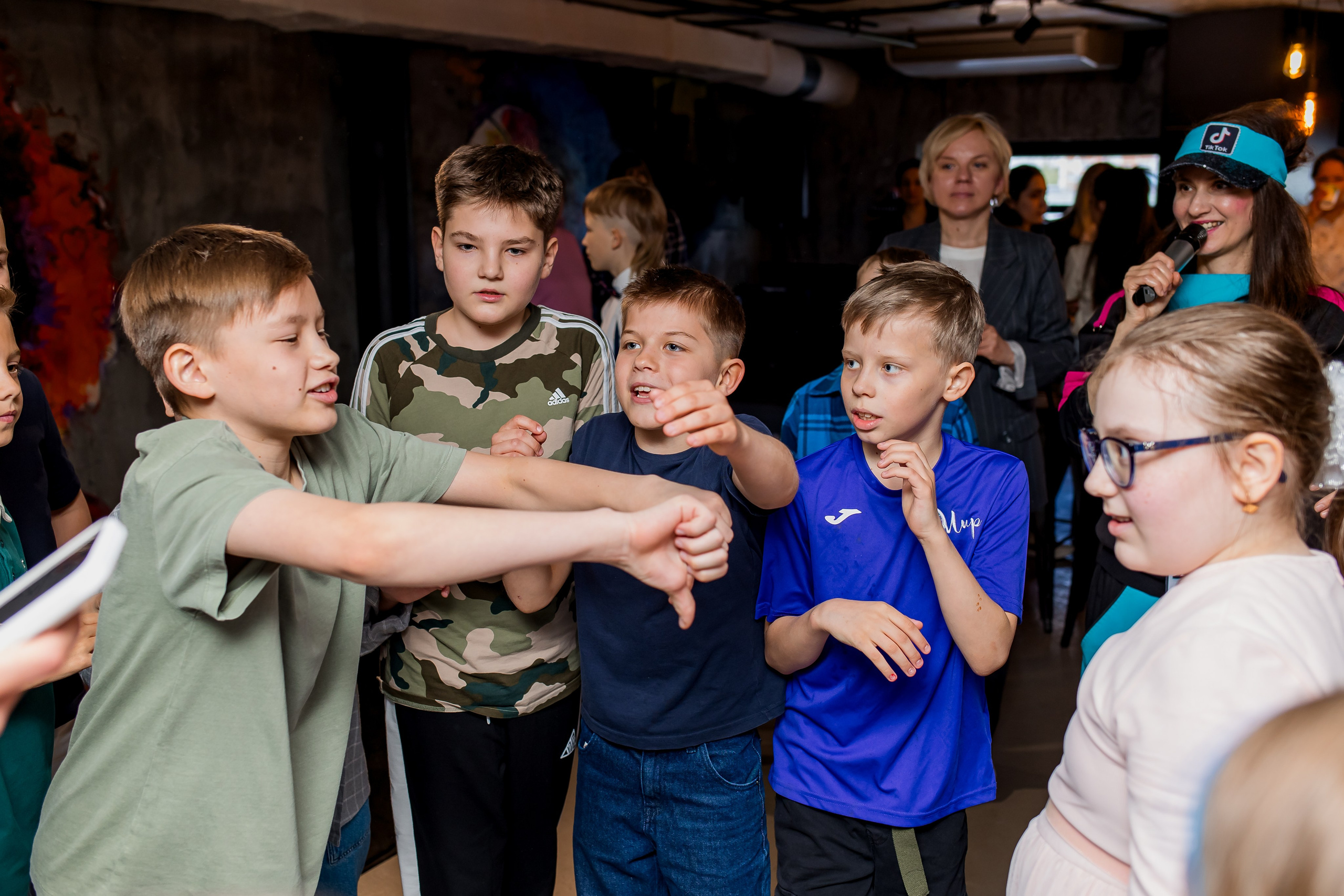 Выпускной 4 класс. Фотограф в Москве Авдеева Мария