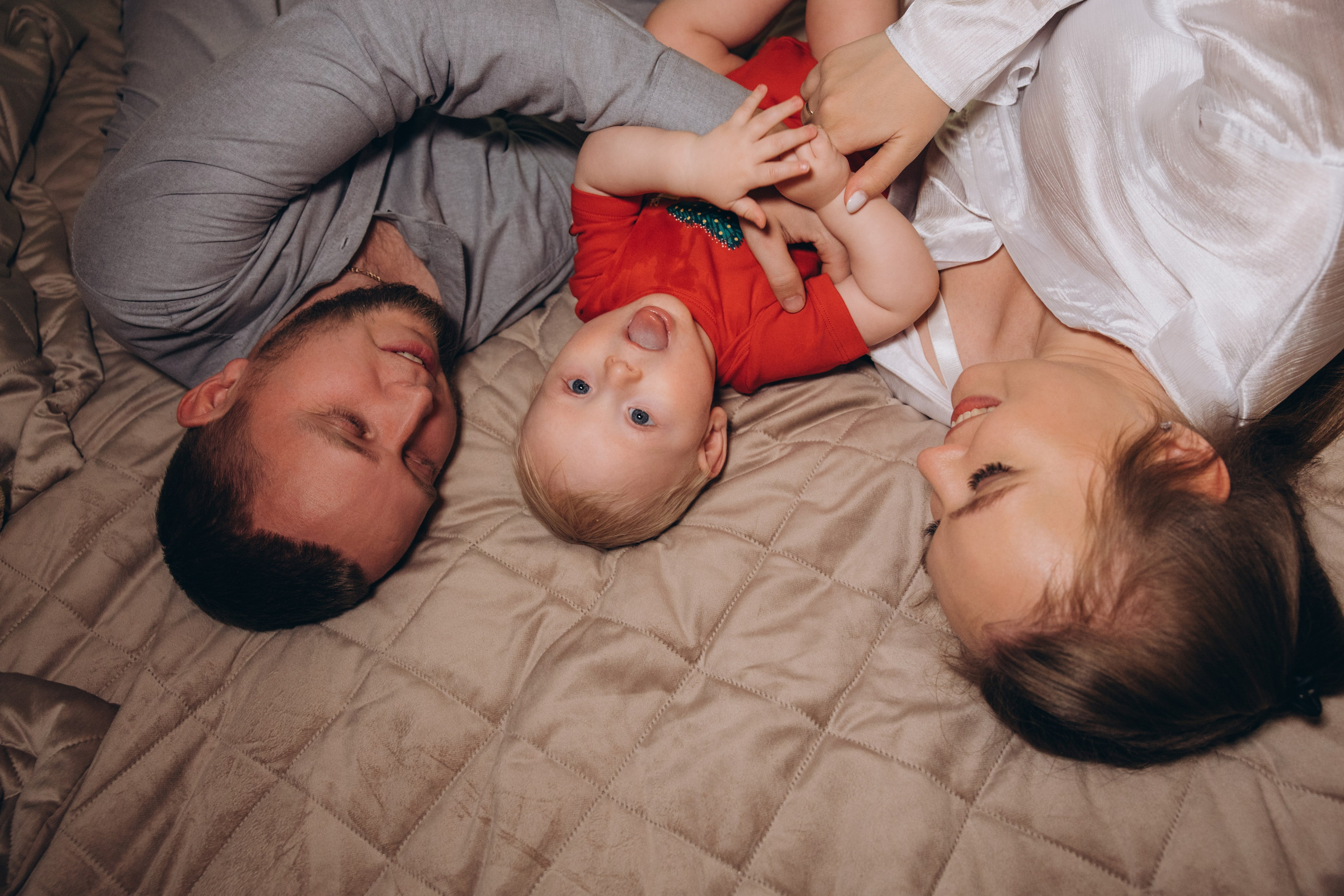 Домашняя съёмка. Свадебный, семейный фотограф в Иркутске Светлана Макаричева