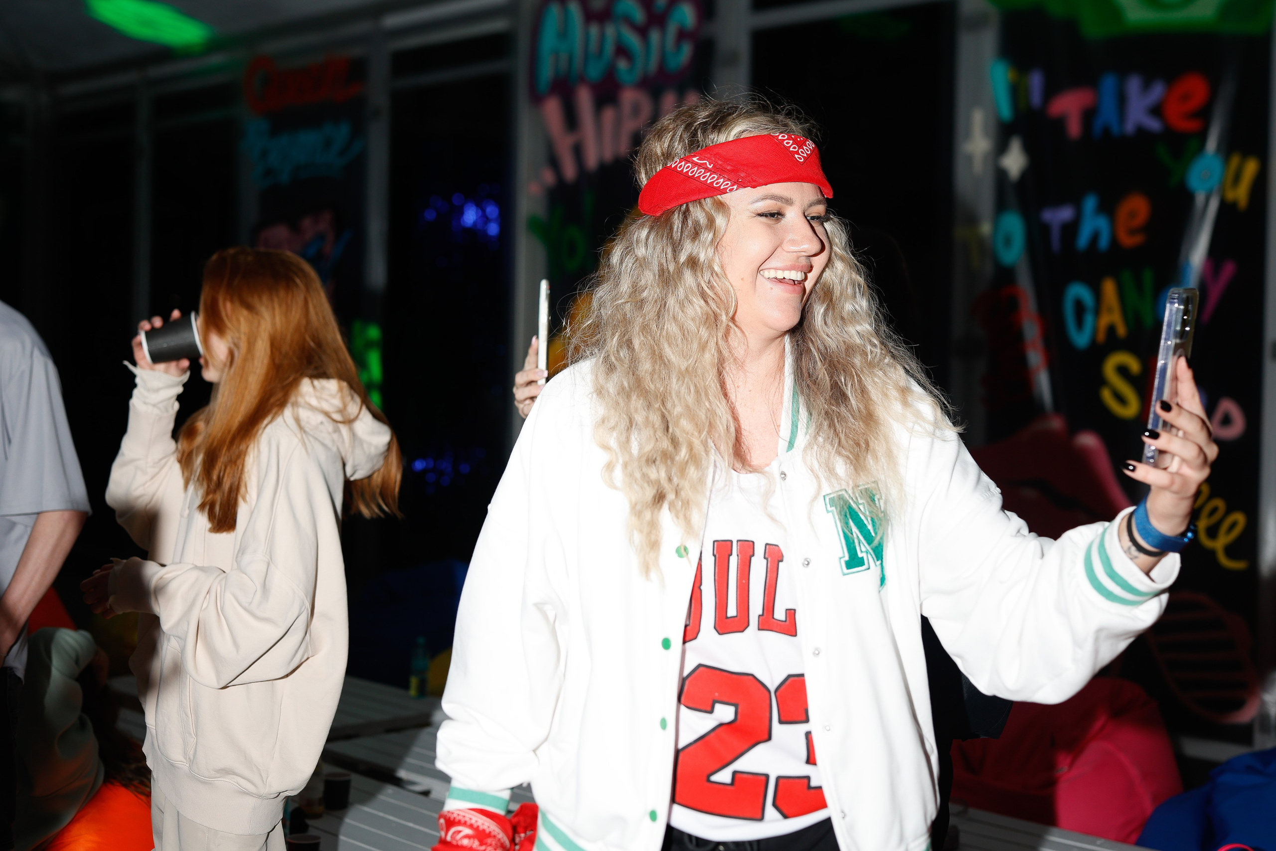 MEZENOVA. Nikolskayasecular