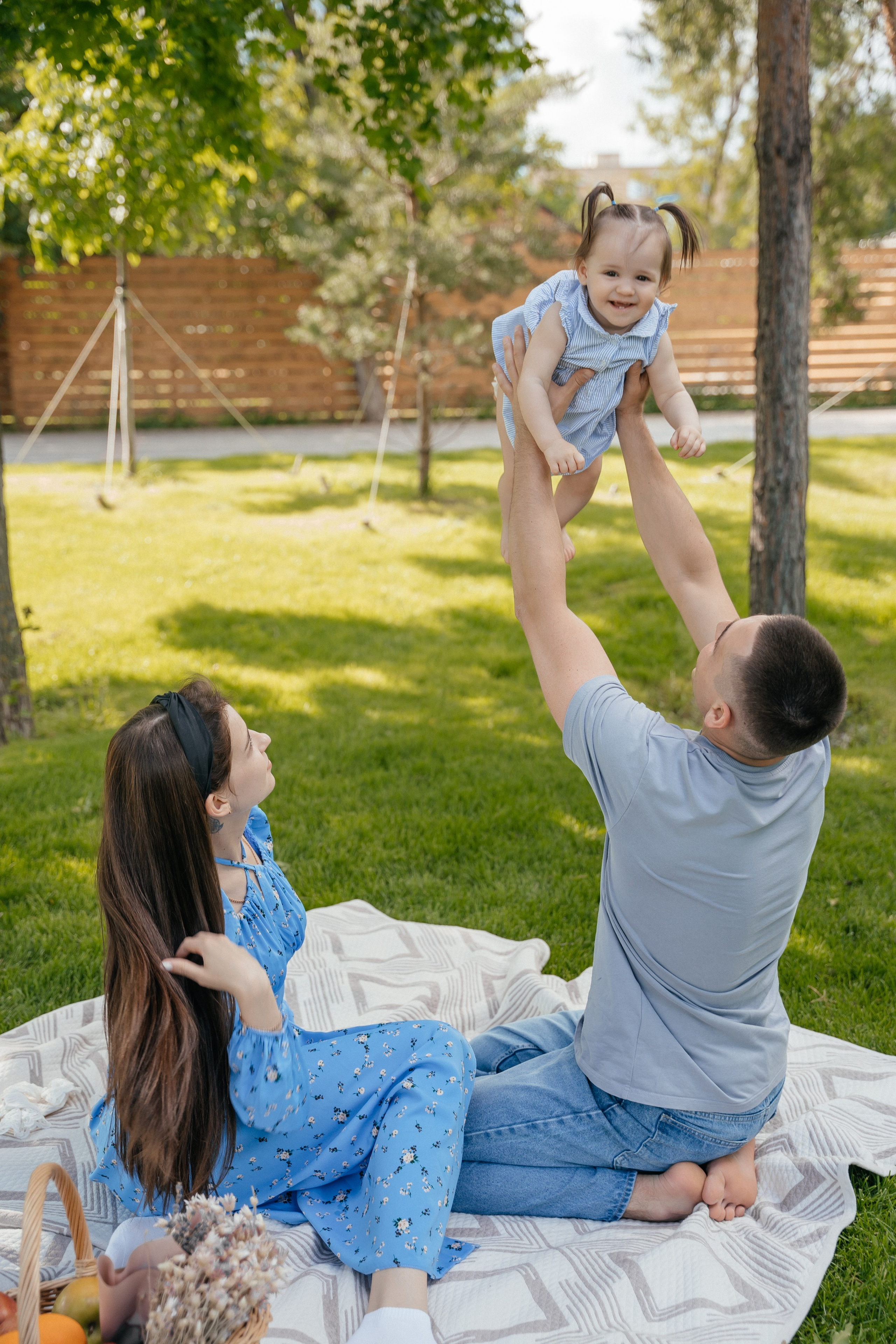 Прогулка в парке. Свадебный и семейный фотограф Волгоград