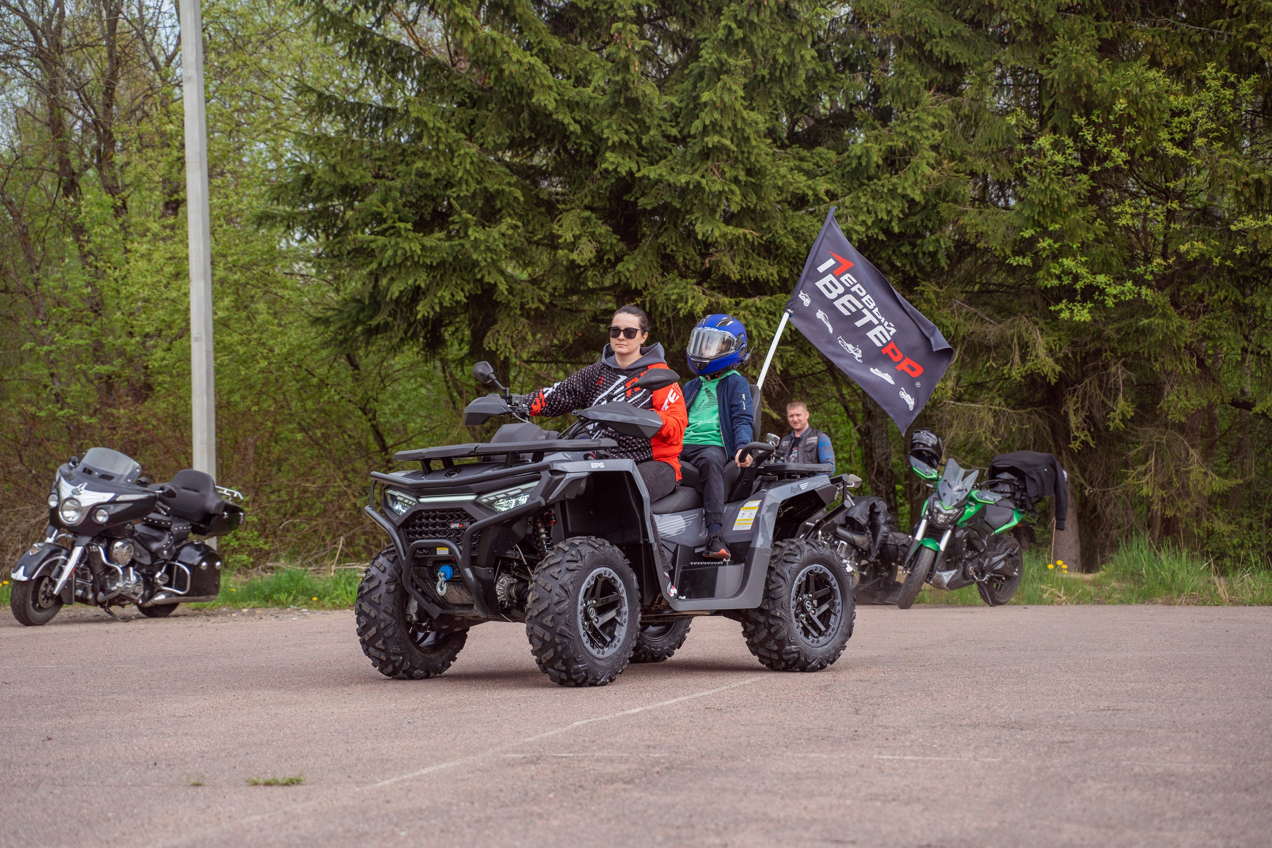 Мотоциклы —репортажная фотосъемка в Санкт-Петербурге. Свадебный, семейный, портретный, репортажный фотограф в Санкт-Петербурге