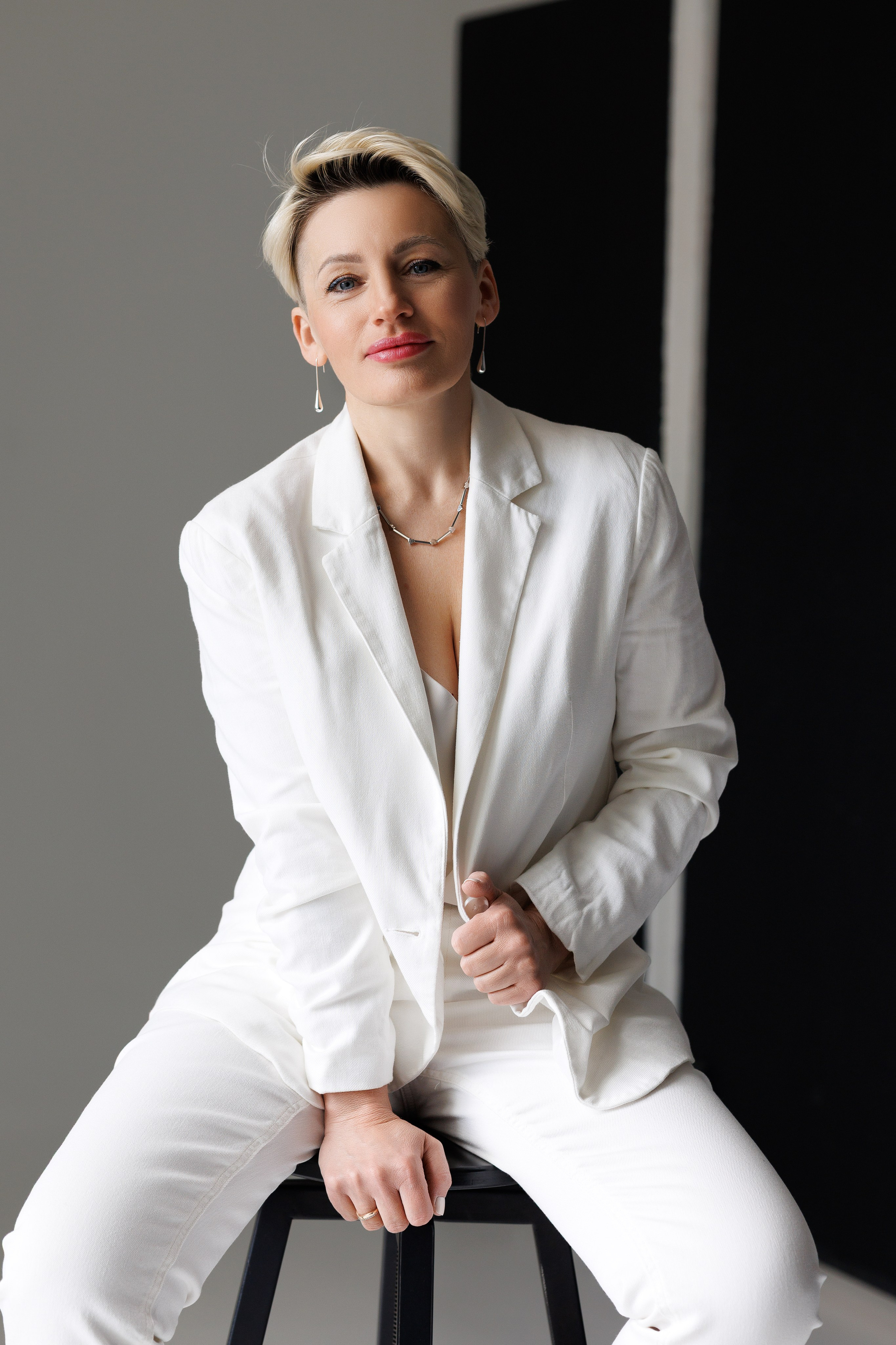 Женский портрет в студии. Фотограф Минск