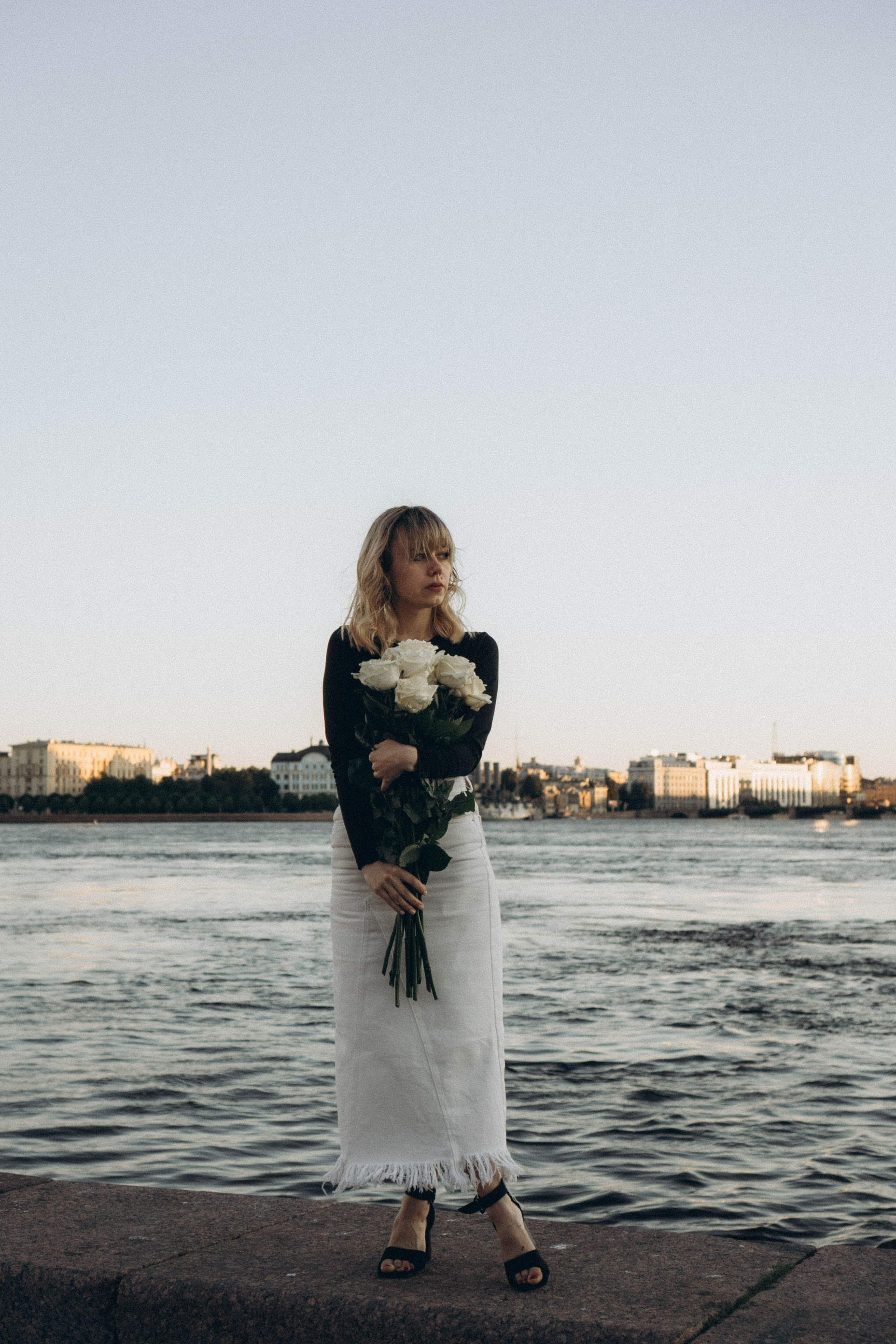 ПРОГУЛКА ПО ГОРОДУ В БЕЛЫЕ НОЧИ (другой вариант). Профессиональный фотограф, Санкт-Петербург — Виктория Богомолова
