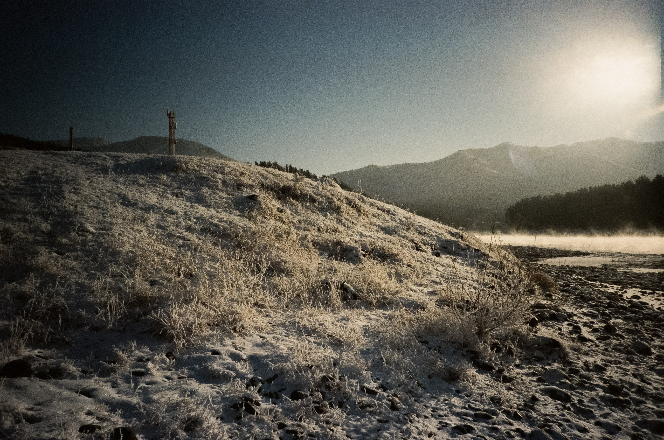 Манжерок и Бирюзовая Катунь в морозный день. Фотограф-документалист Мария Осокина