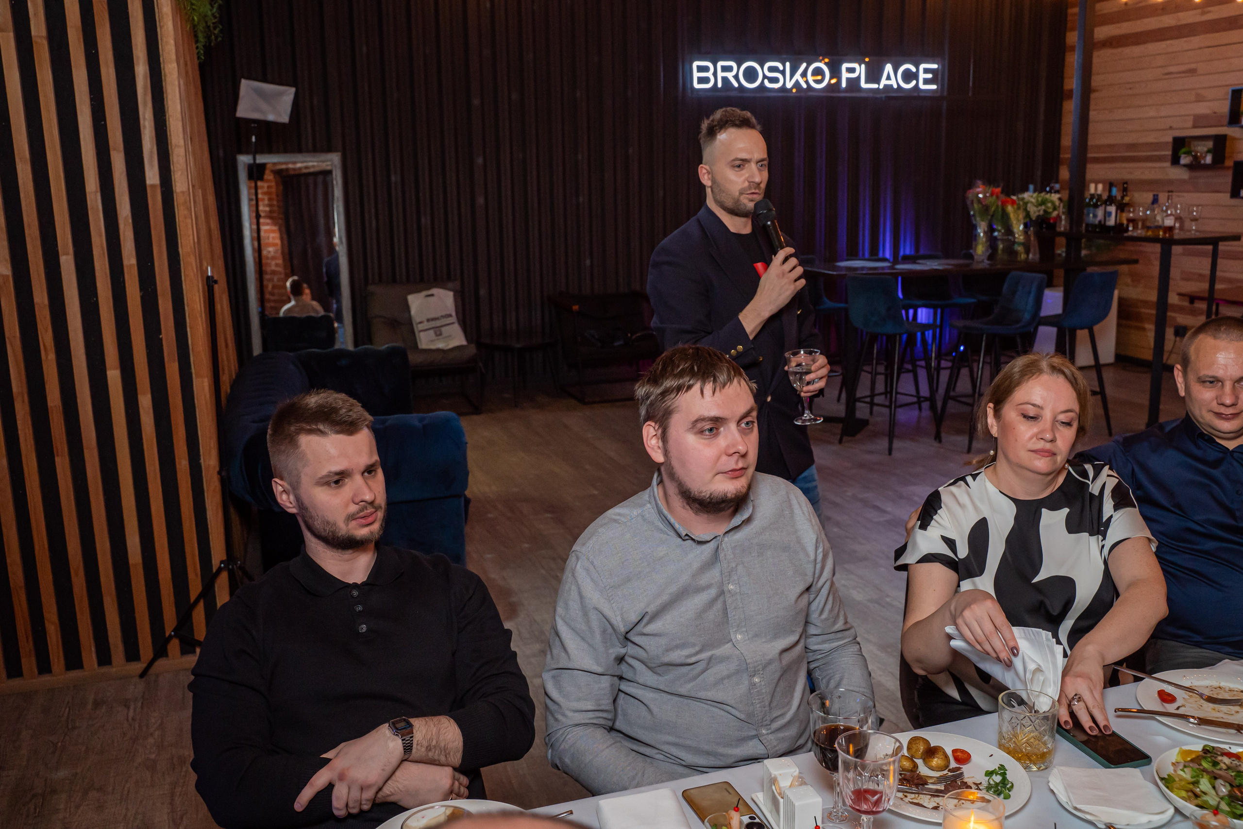 Корпоративное мероприятие -Репортажная фотосъемка в Санкт-Петербурге. Свадебный, семейный, портретный, репортажный фотограф в Санкт-Петербурге