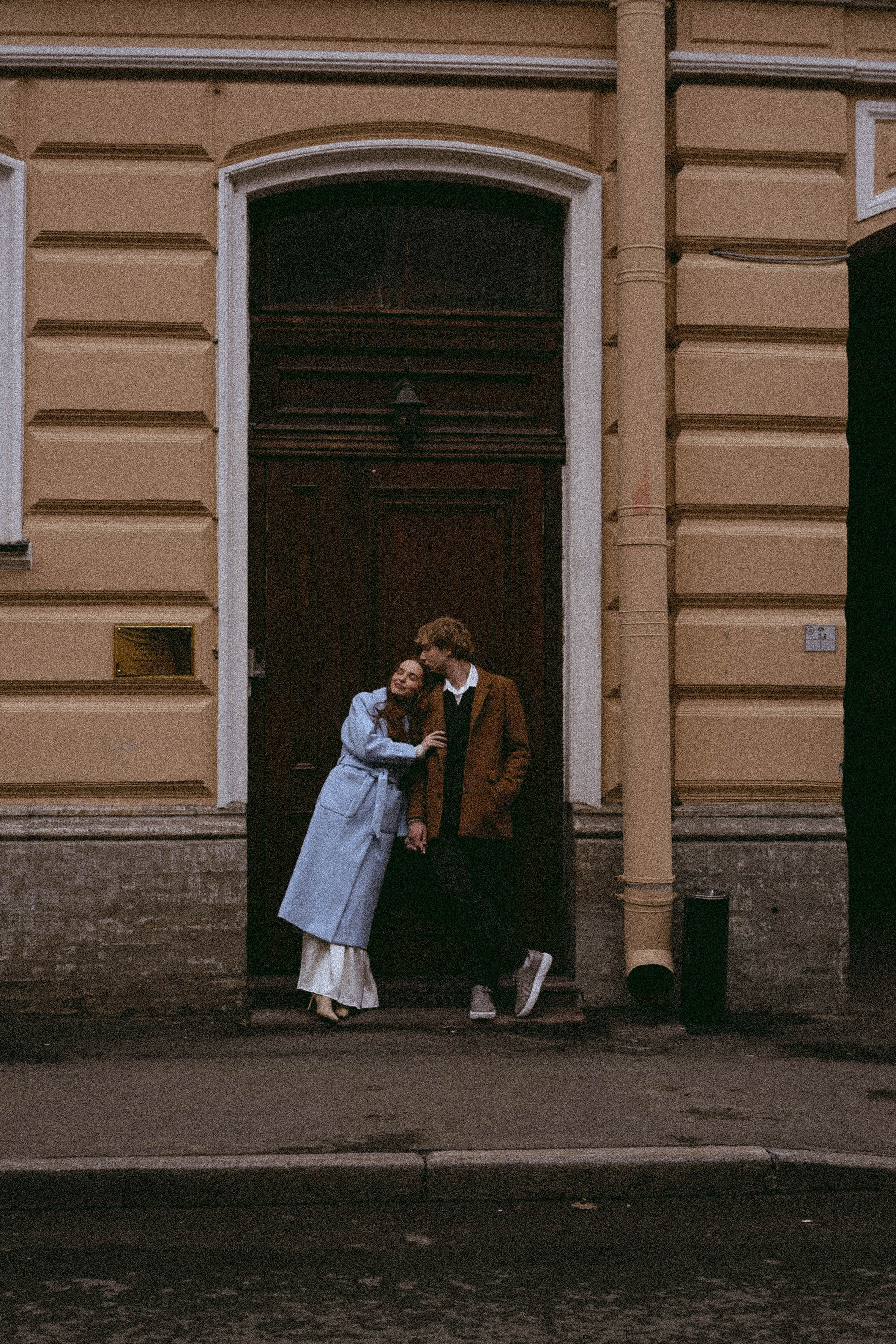 СВАДЕБНАЯ ПРОГУЛКА ПО ПЕТРОГРАДКЕ ВЕСНОЙ (ФОТОСЕССИИЯ ПАРЫ СВАДЕБНАЯ). Профессиональный фотограф, Санкт-Петербург — Виктория Богомолова