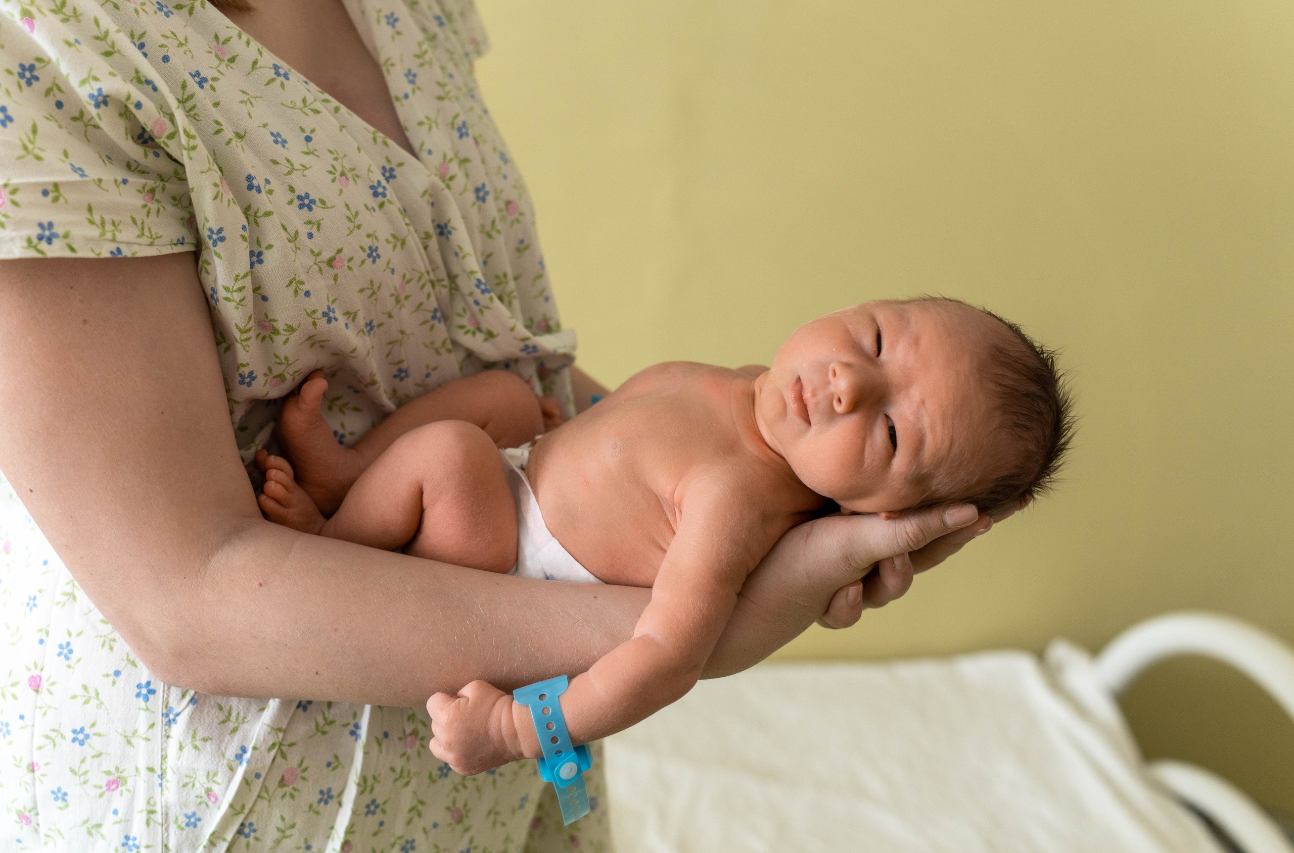 Выписка из роддома. Фотограф на Крещение и Венчание в Туле, детский и семейный фотограф