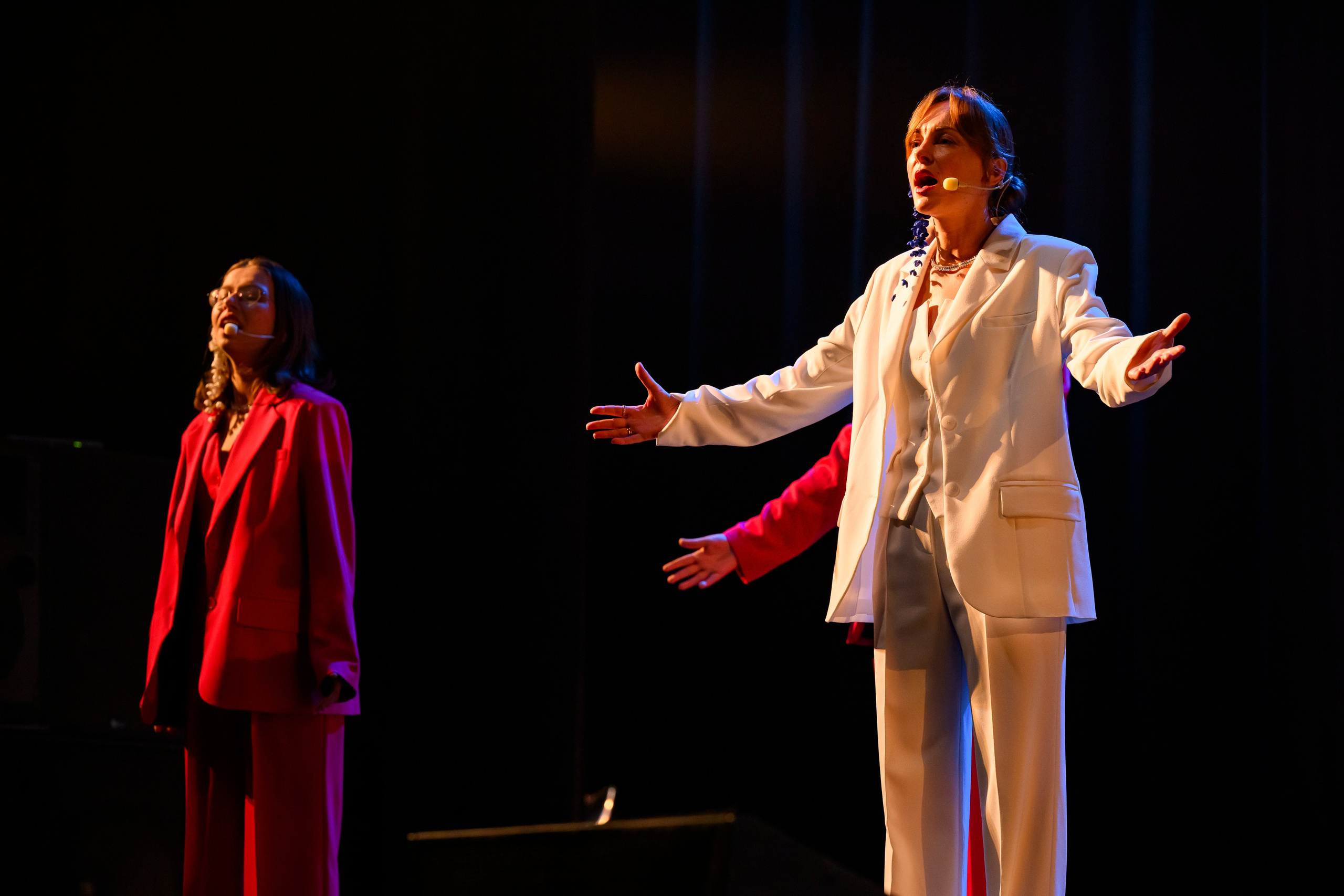 23 апреля, часть 1, БКЗ Октябрьский, г. Санкт-Петербург. Золотое яблочко