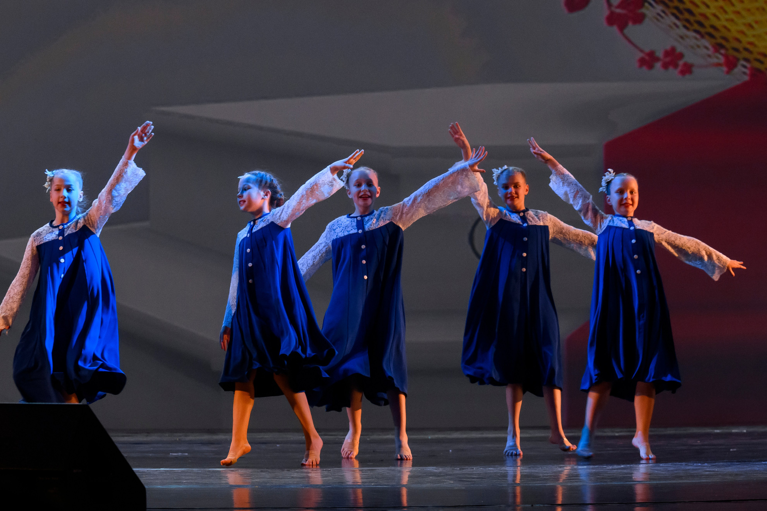 23 апреля, часть 2, БКЗ Октябрьский, г. Санкт-Петербург. Золотое яблочко