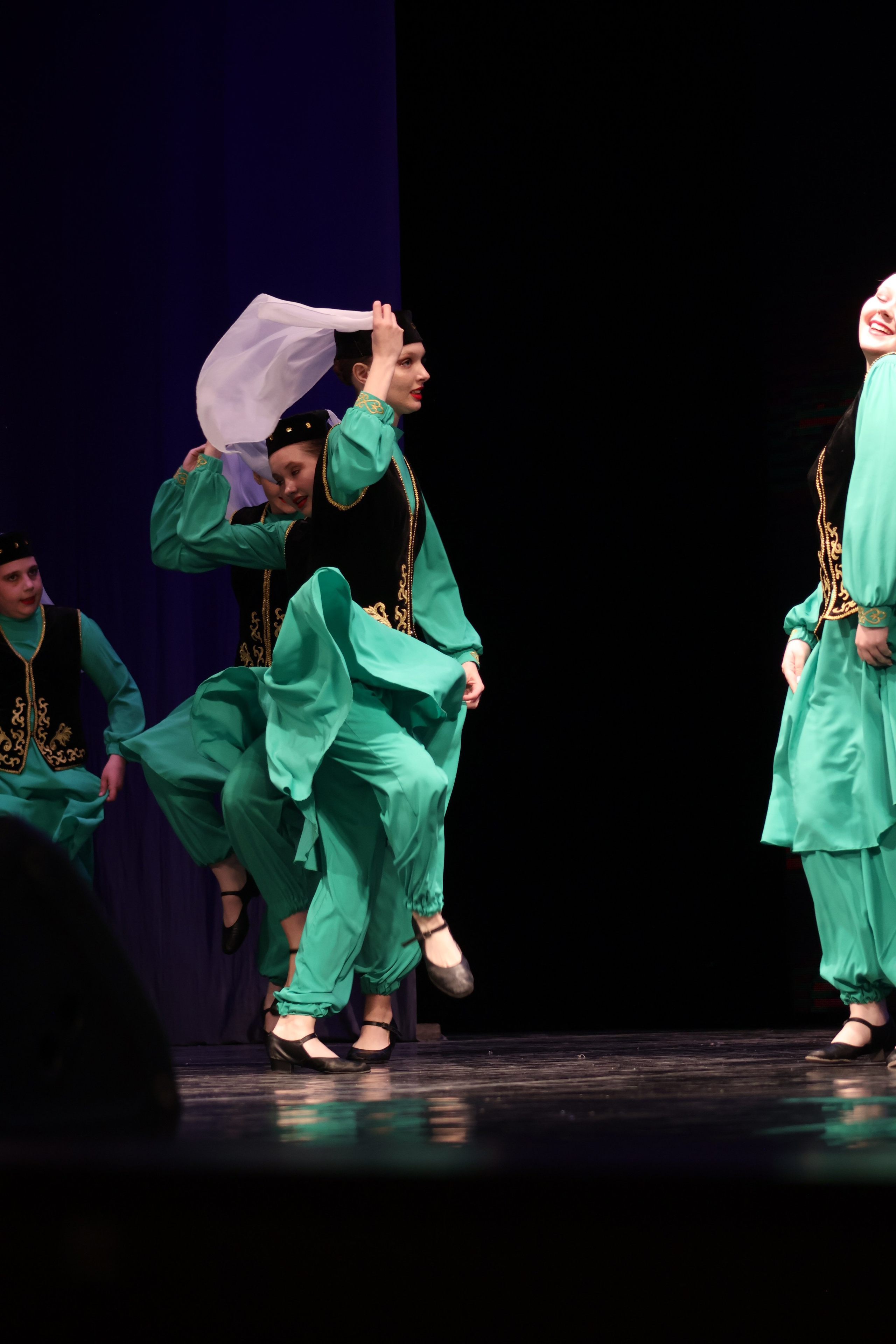 13 апреля, г. Томск. Золотое яблочко