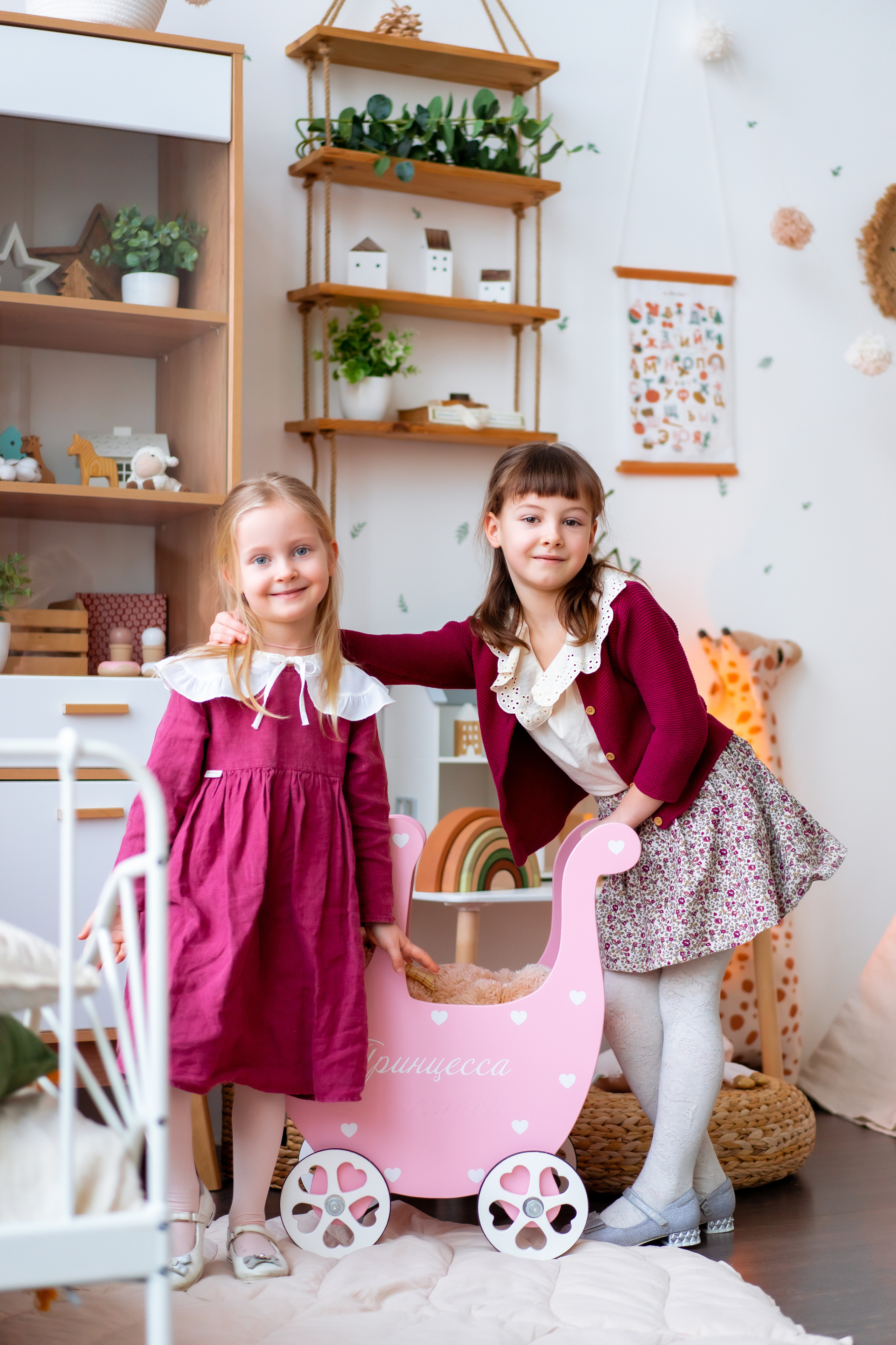 С Днём Рождения ребенка, портрет. Детская, семейная фотостудия в Санкт-Петербурге