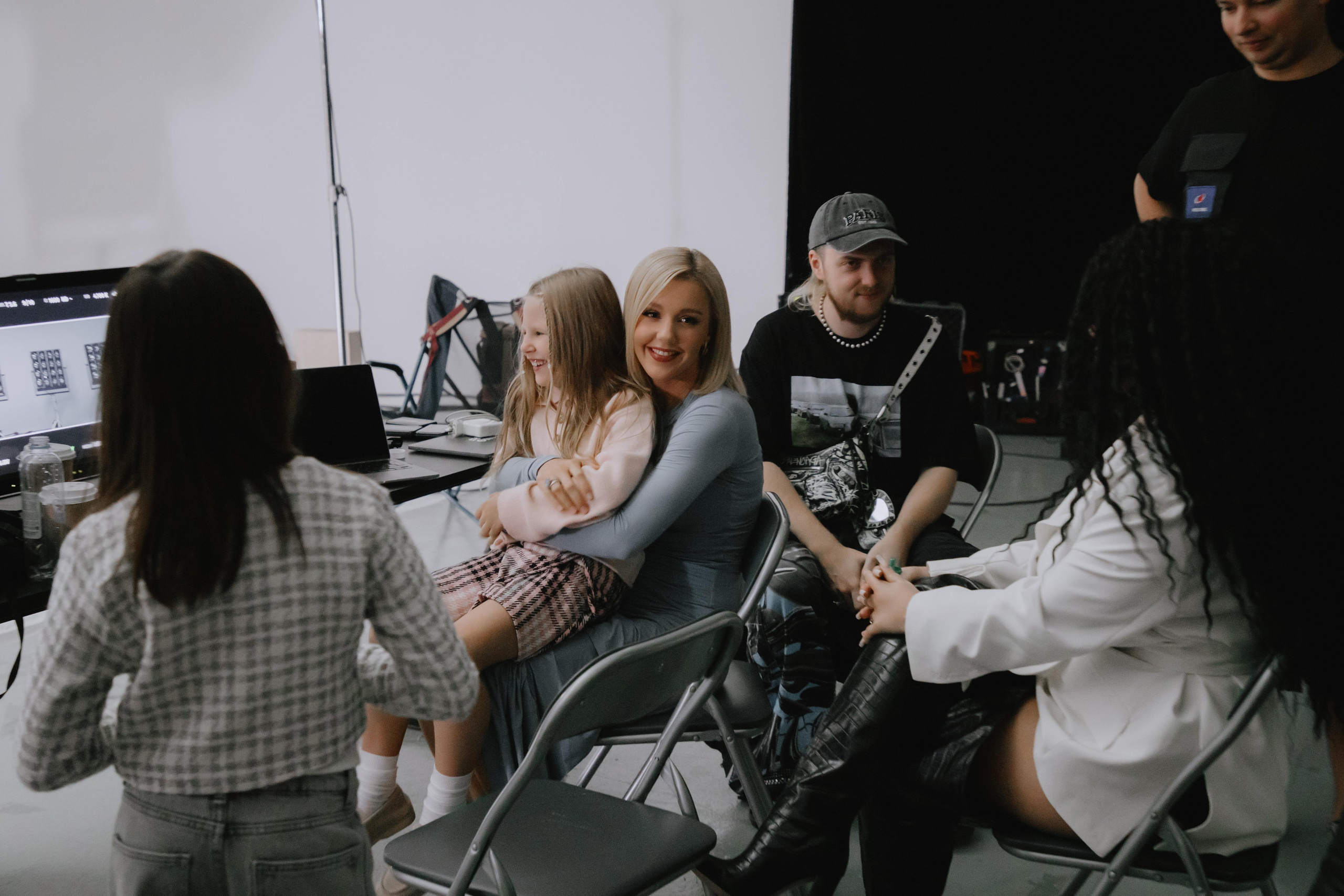 Съемка клипа Юлианны Карауловой и Бьянки. Фотограф в Москве и Санкт-Петербурге Дарина