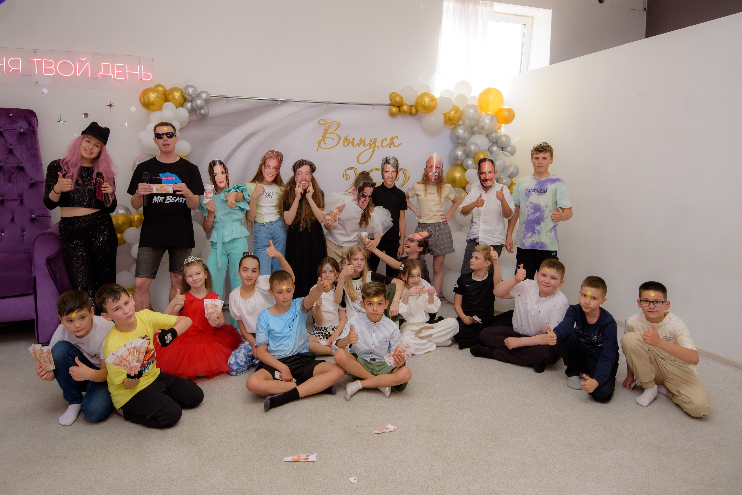 Выпускной 4классы. Выпускные книги Анапа Новороссийск Краснодар