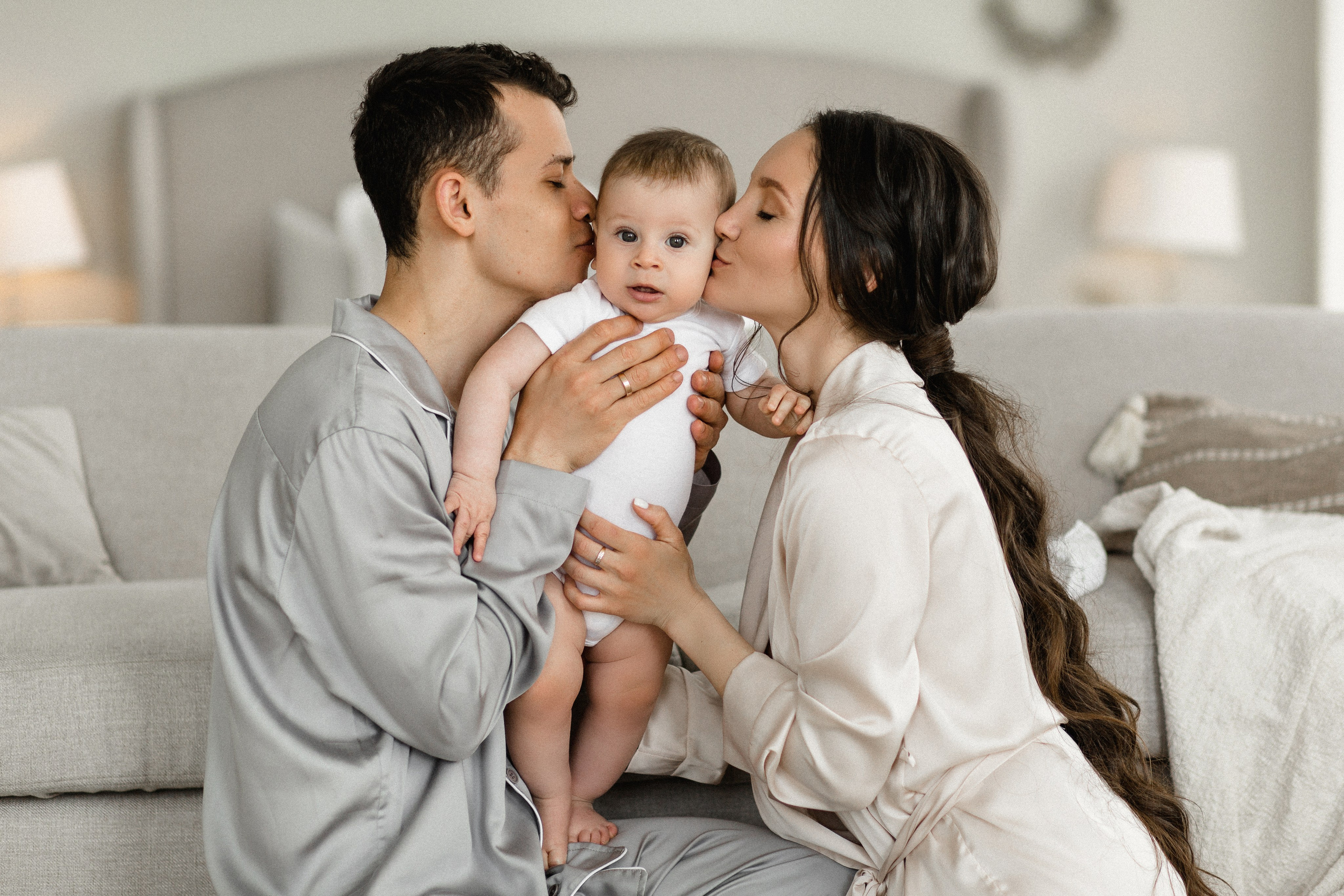 Настя, Алан и Мирон. Главная