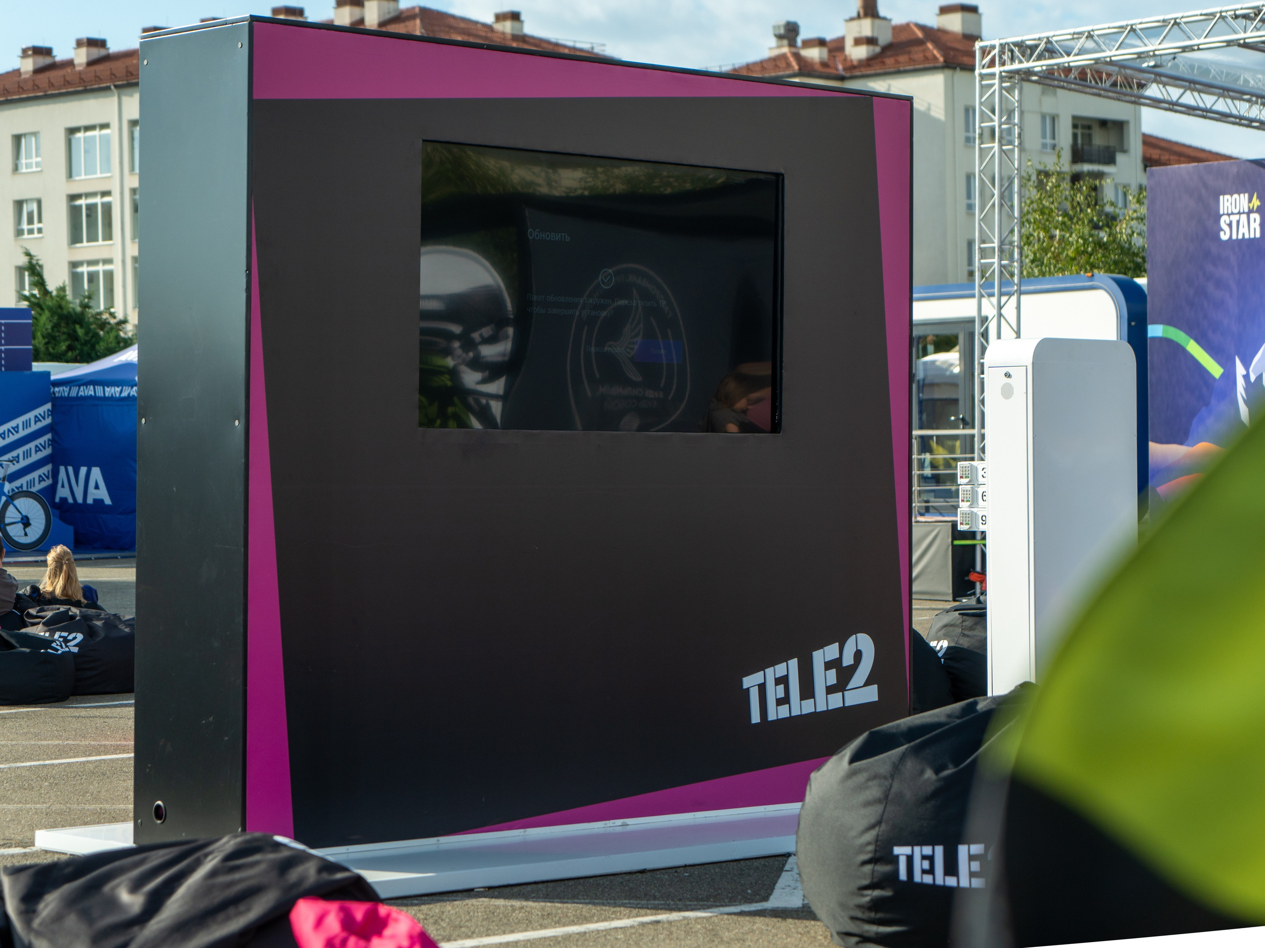 Фотоотчет партнерской интеграции для компании TELE2 на фестивале Ironstar. Репортажный фотограф в Красной Поляне и Сочи Павлюченко Екатерина